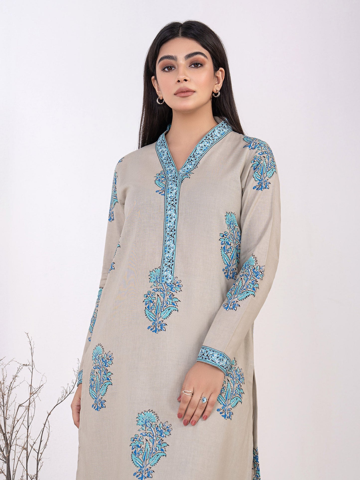 2 Piece Khaddar Suit-Printed(Unstitched)