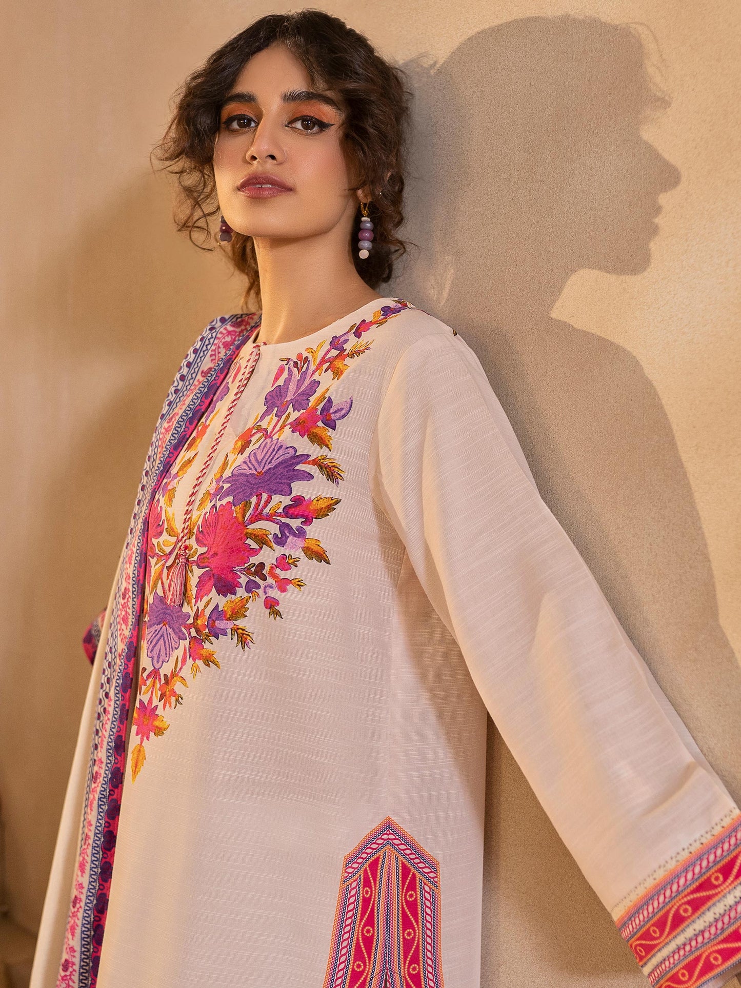 3 Piece Printed Khaddar Suit