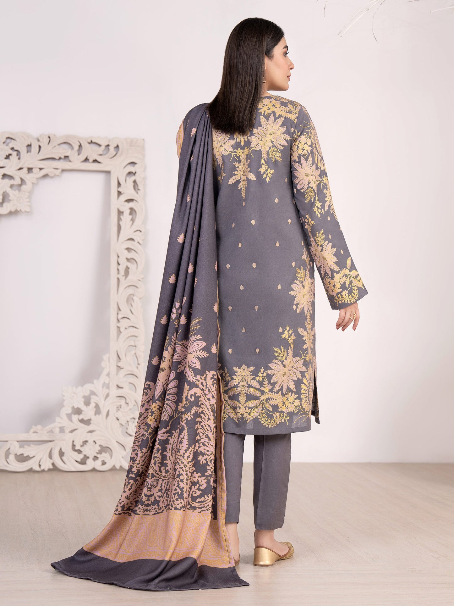 3 Piece Khaddar Suit-Paste Print(Unstitched)