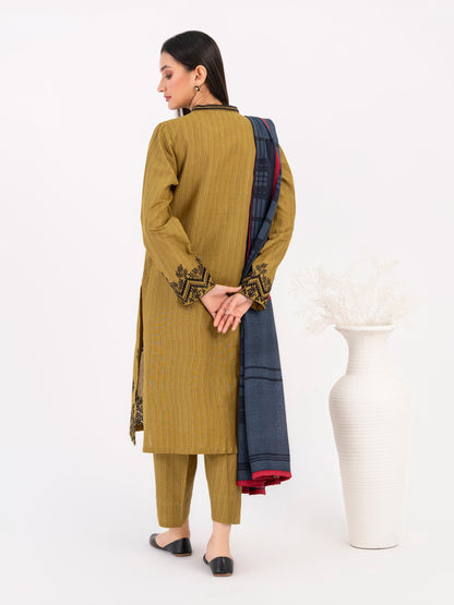 3 Piece Khaddar Suit-Embroidered (Pret)