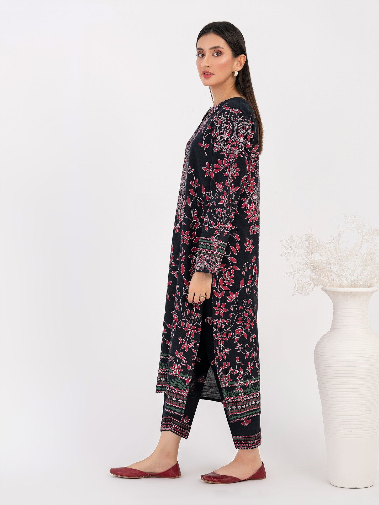 2 Piece Khaddar Suit-Paste Print (Pret)