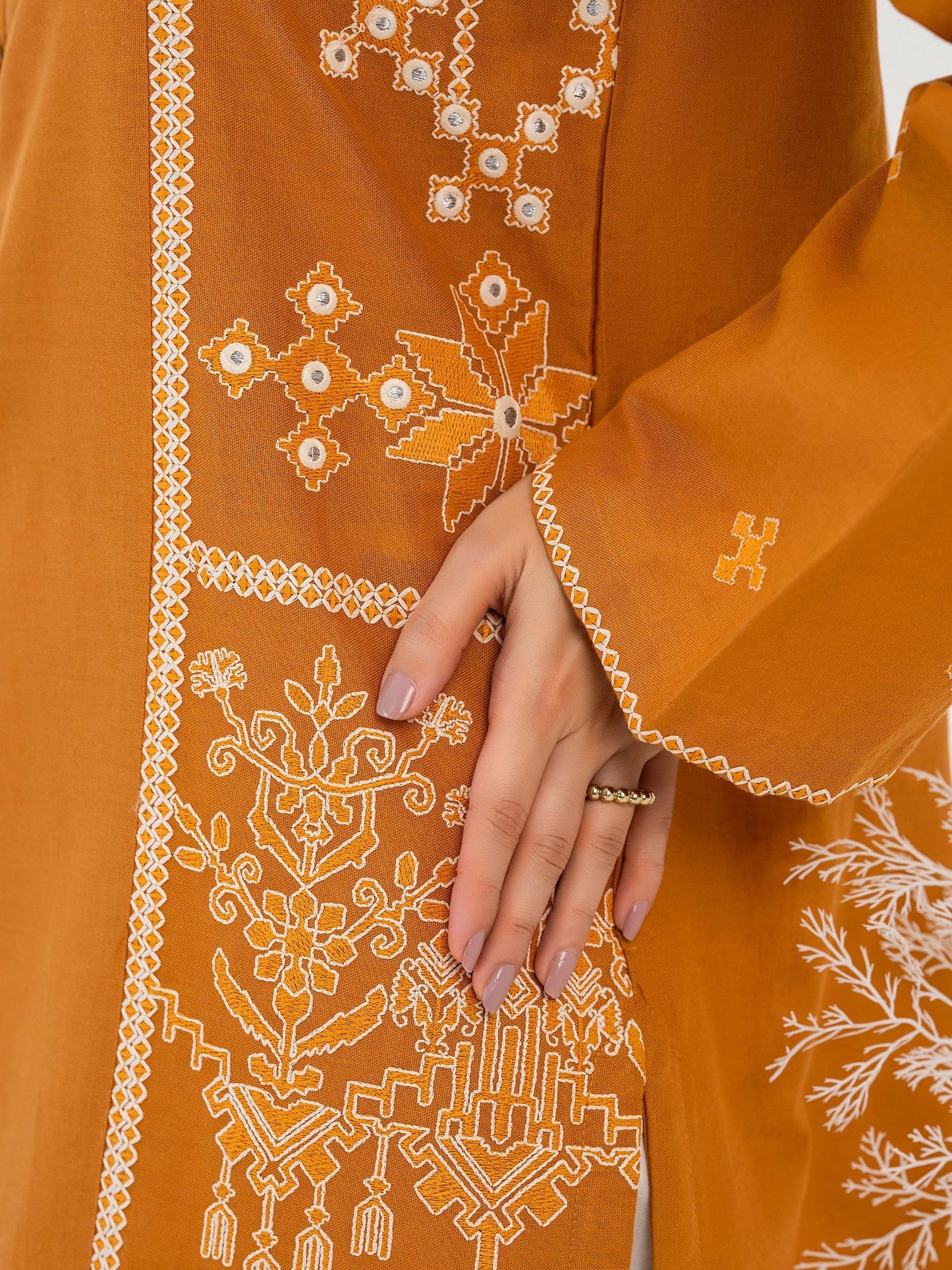 Khaddar Shirt-Embroidered (Pret)