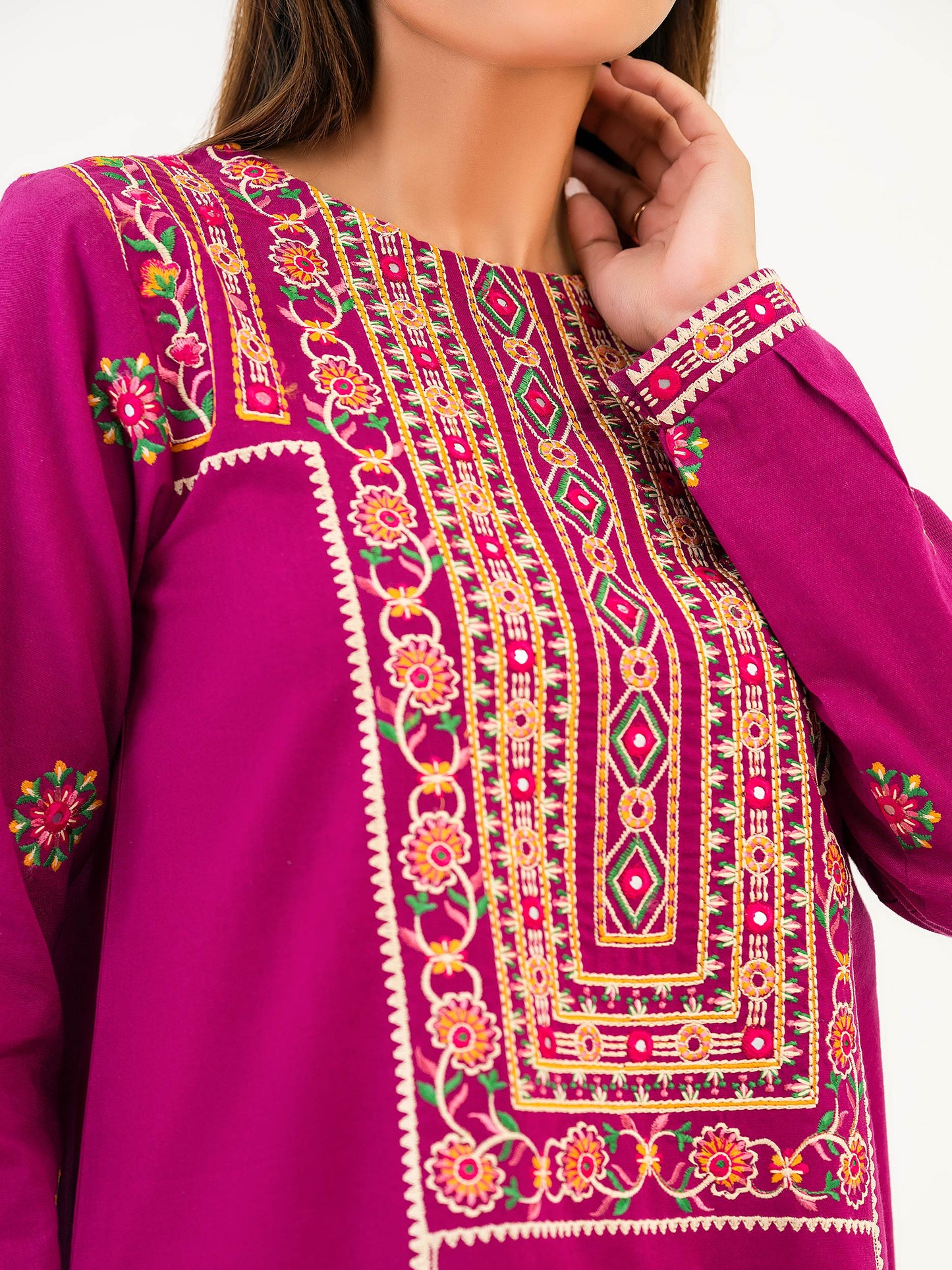 Khaddar Kurti-Embroidered (Pret)