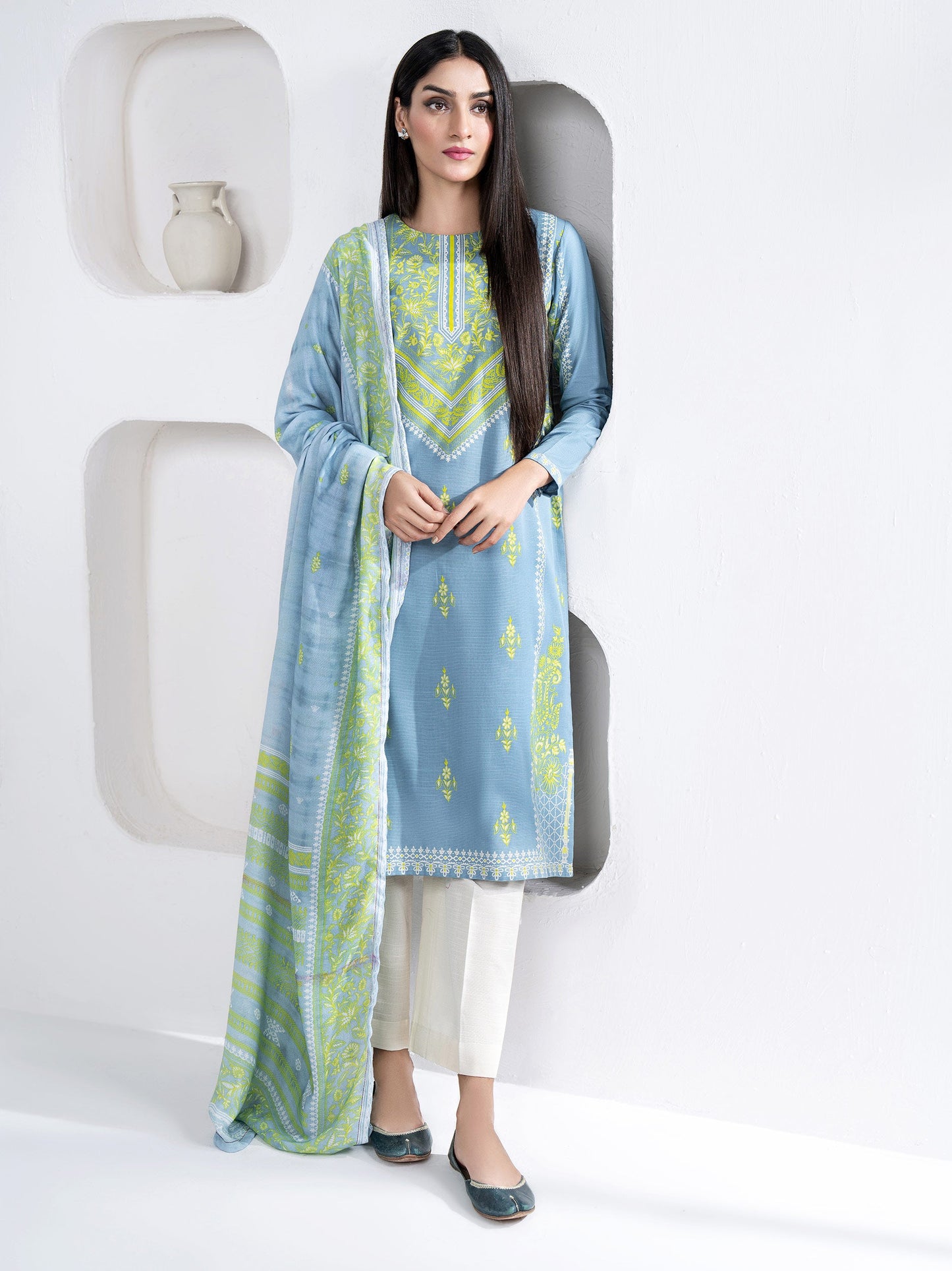 Limelight - 2 Piece Khaddar Suit-Paste Print(Unstitched)