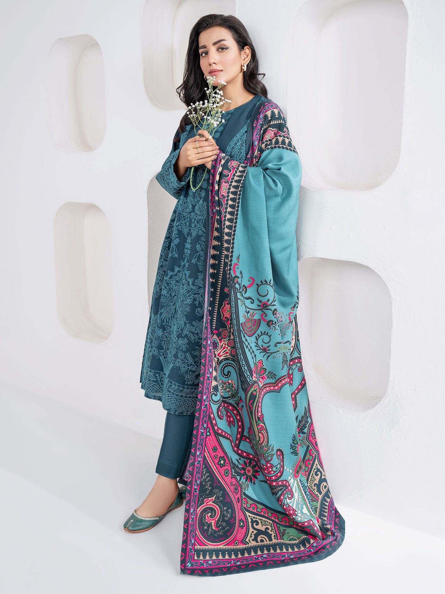 Limelight - 3 Piece khaddar Suit-Emboss Print(Unstitched)