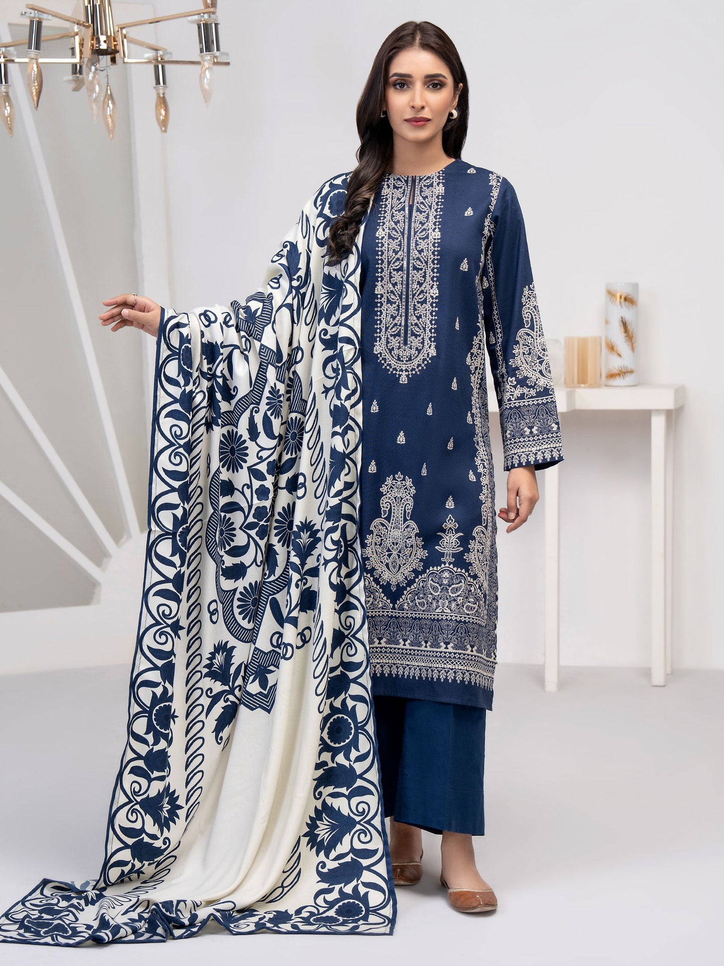 3 Piece Khaddar Suit-Embroidered (Unstitched)