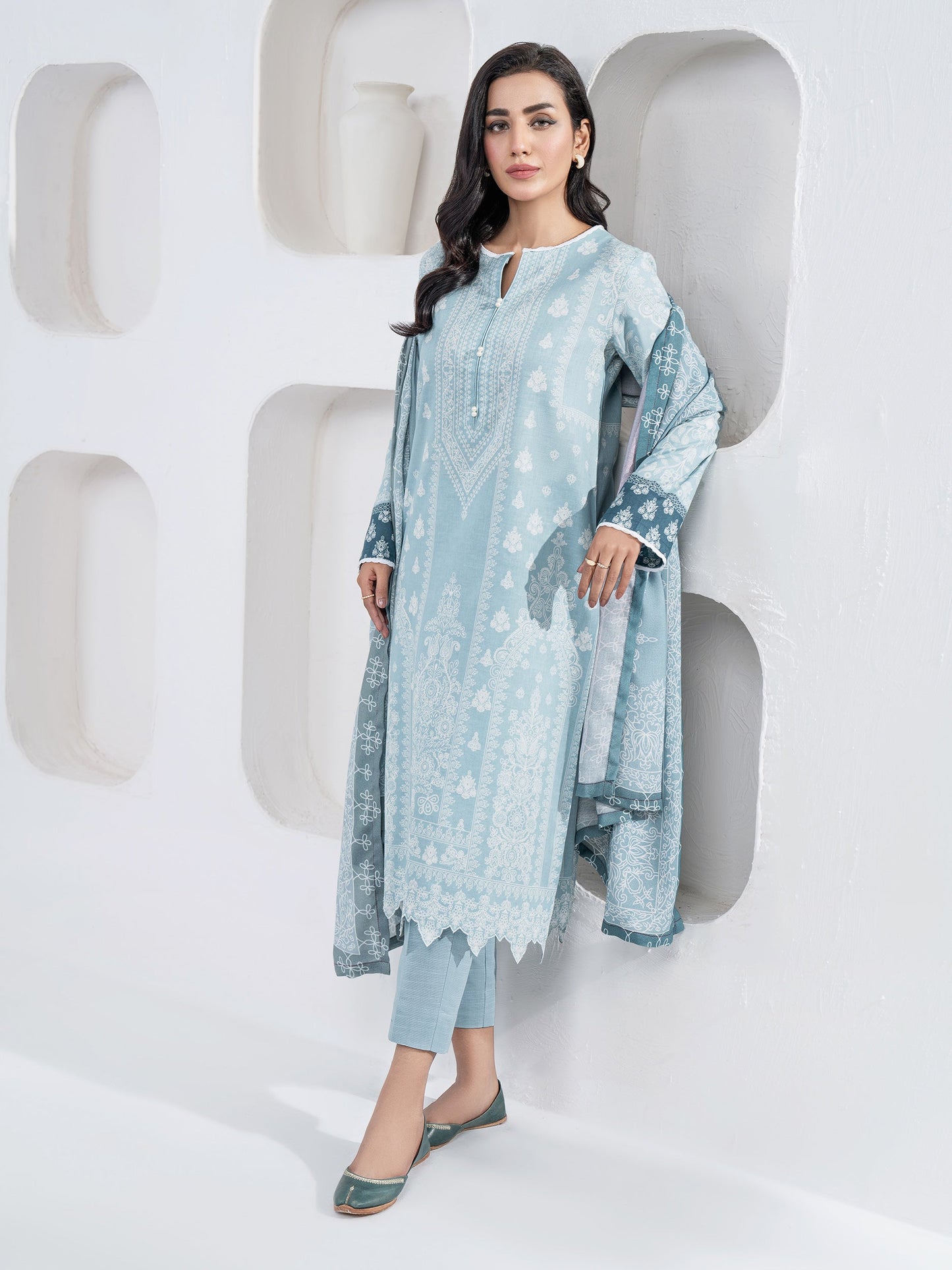 3 Piece Khaddar Suit-Printed(Unstitched)