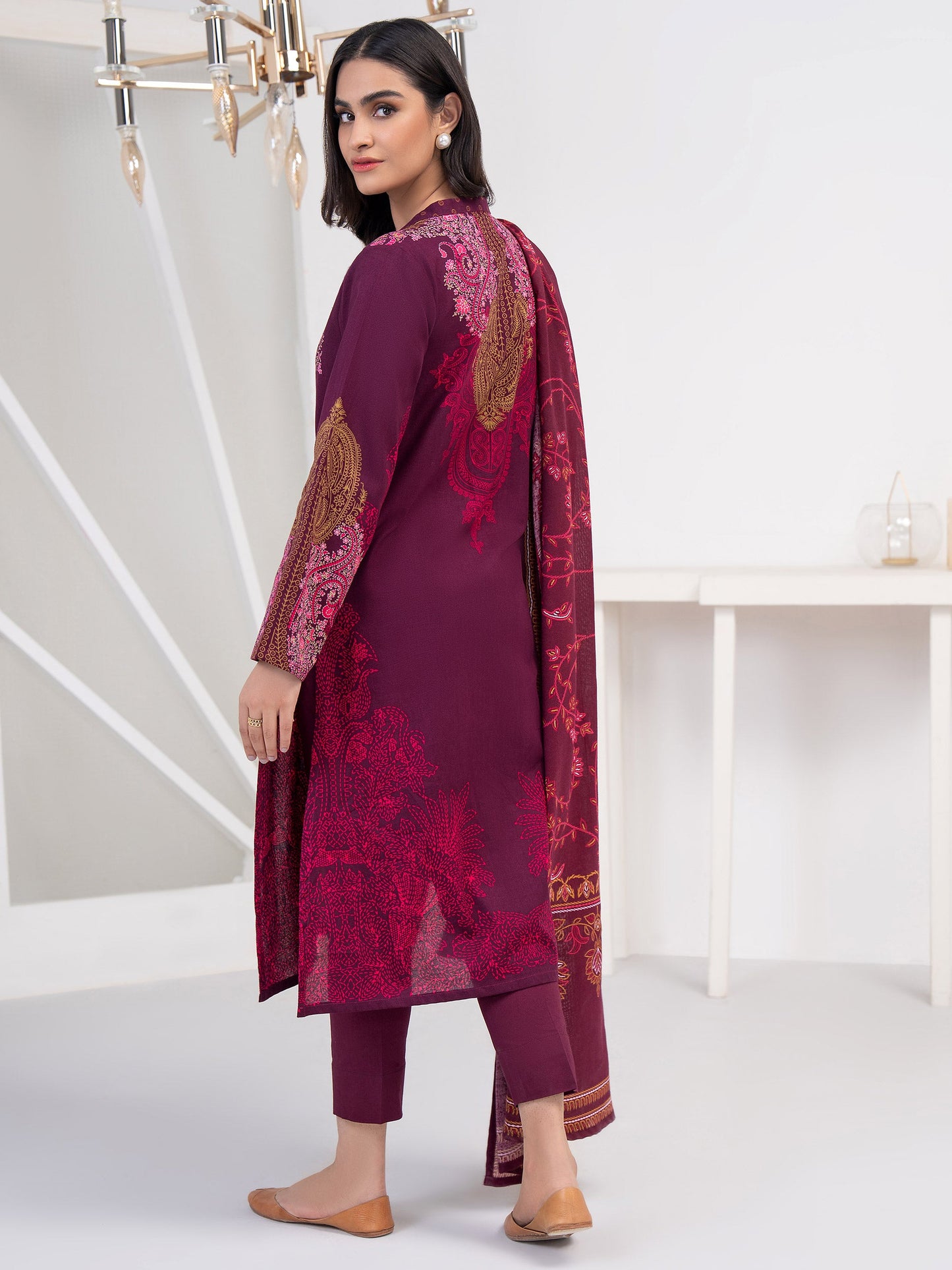 3 Piece Khaddar Suit-Printed (Unstitched)