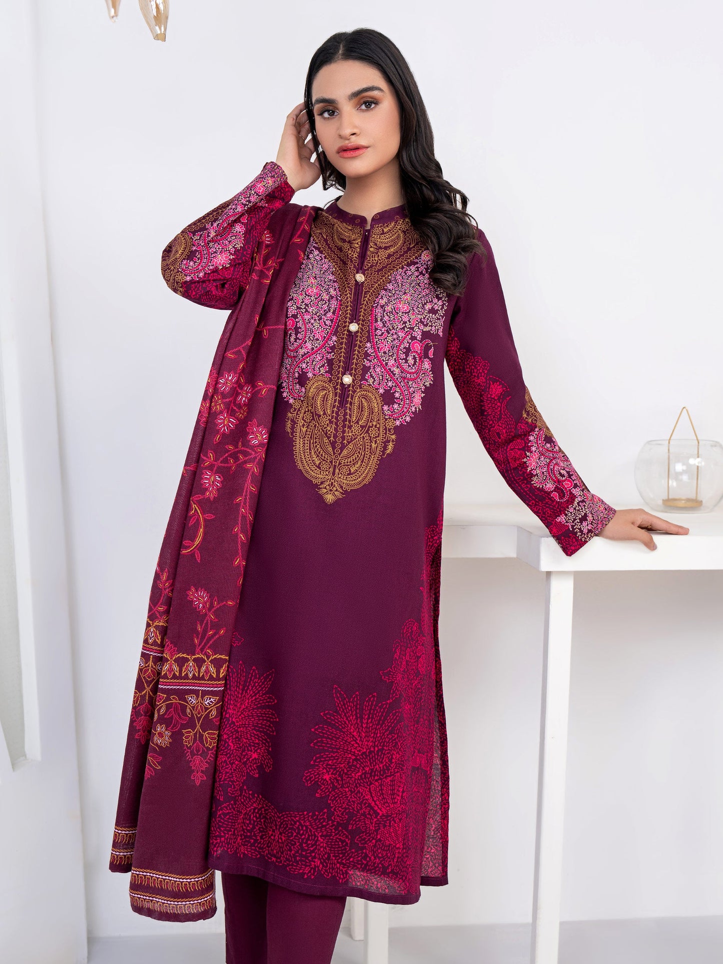 3 Piece Khaddar Suit-Printed (Unstitched)