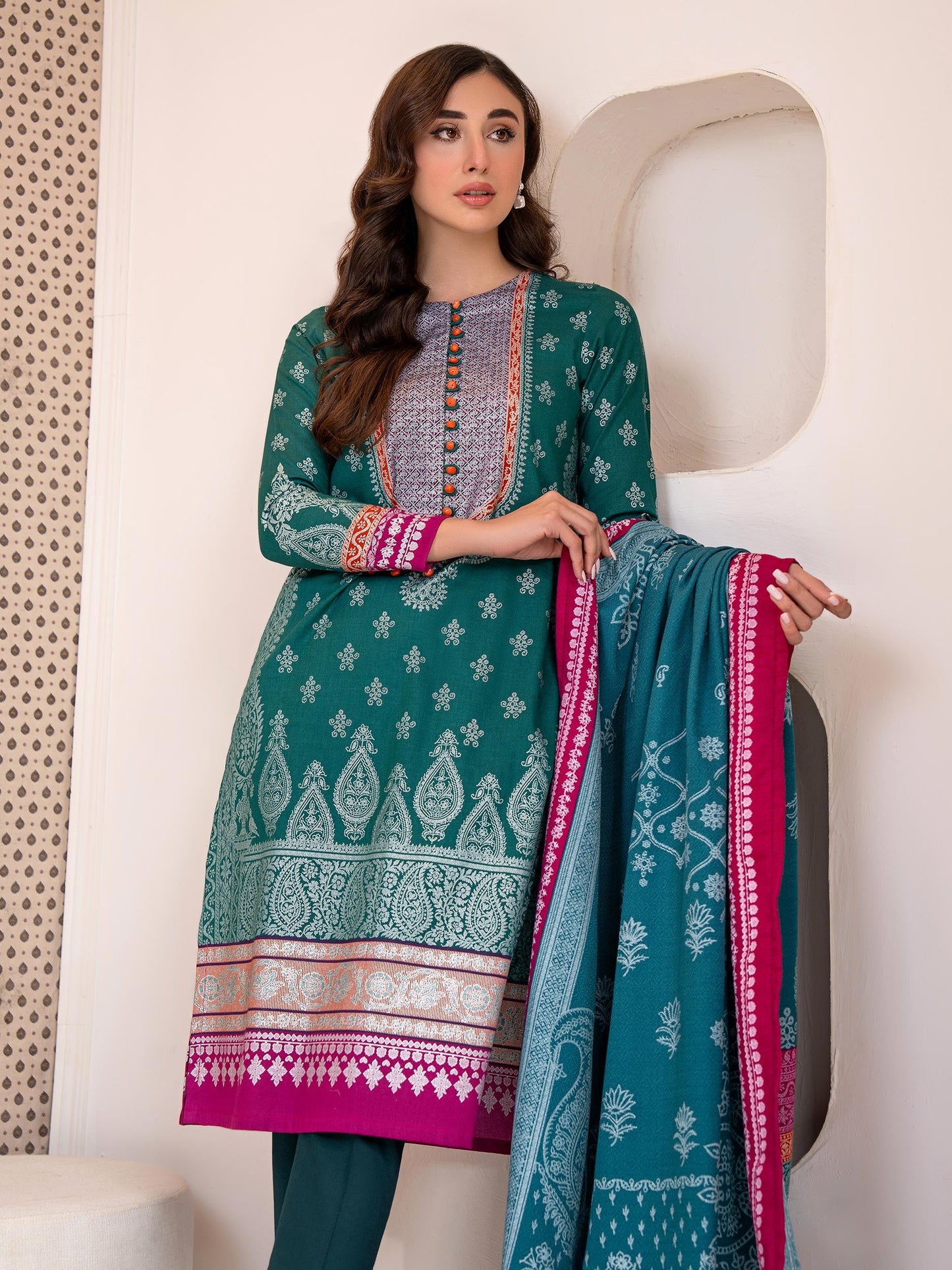 3 Piece Khaddar Suit-Printed (Unstitched)