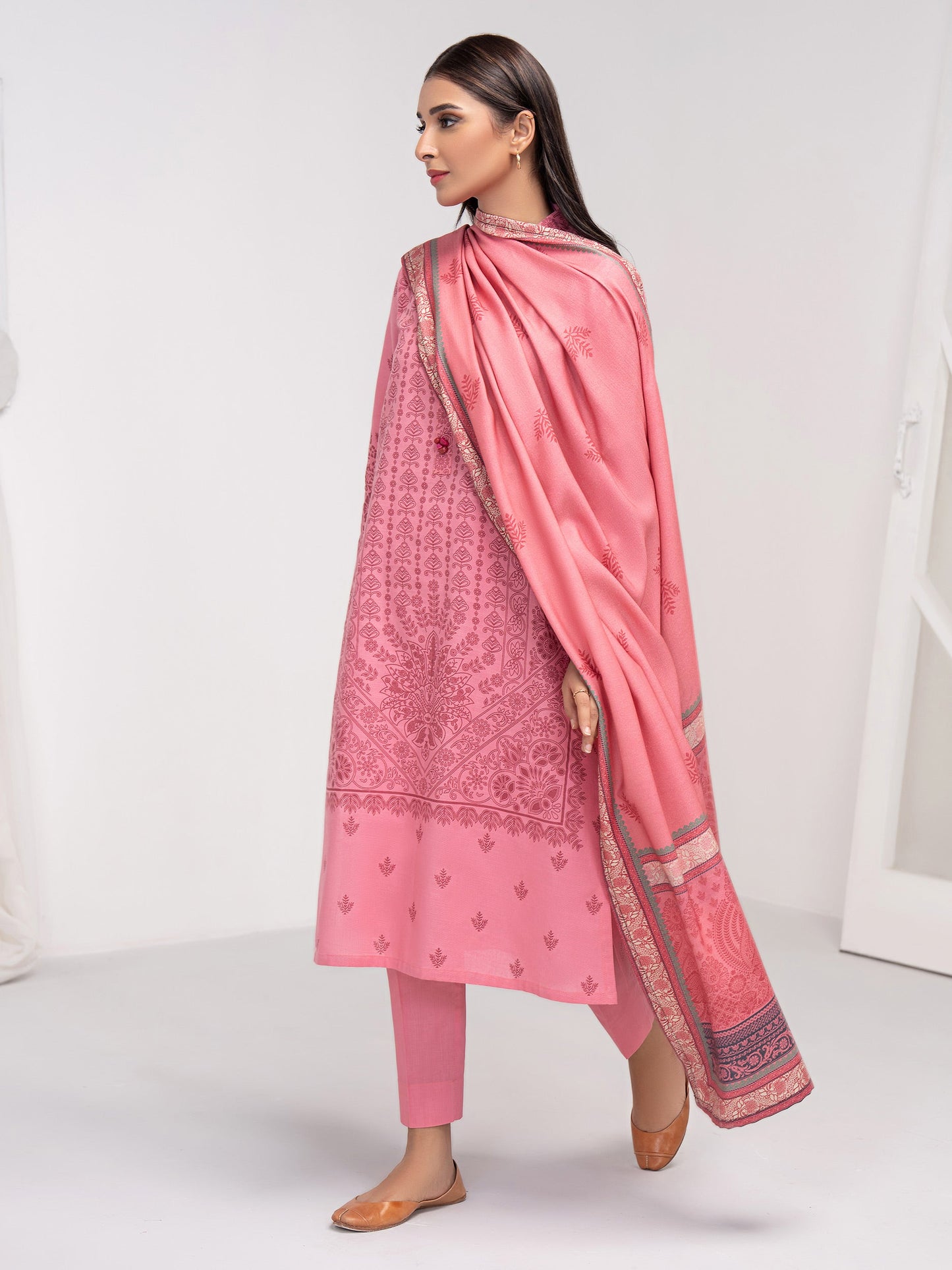 3 Piece Khaddar Suit-Printed (Unstitched)