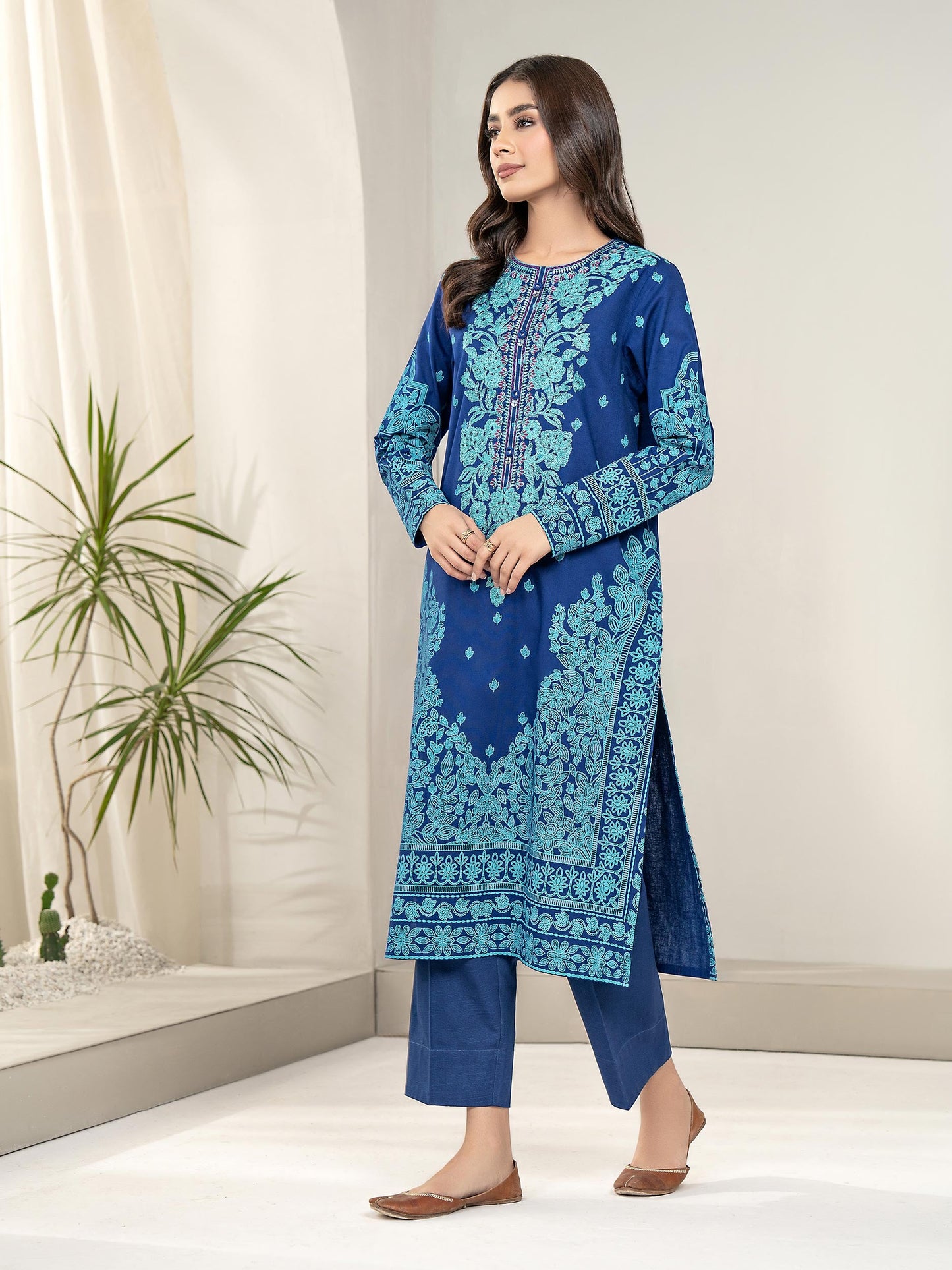 Limelight - 2 Piece Khaddar Suit-Embroidered(Unstitched)