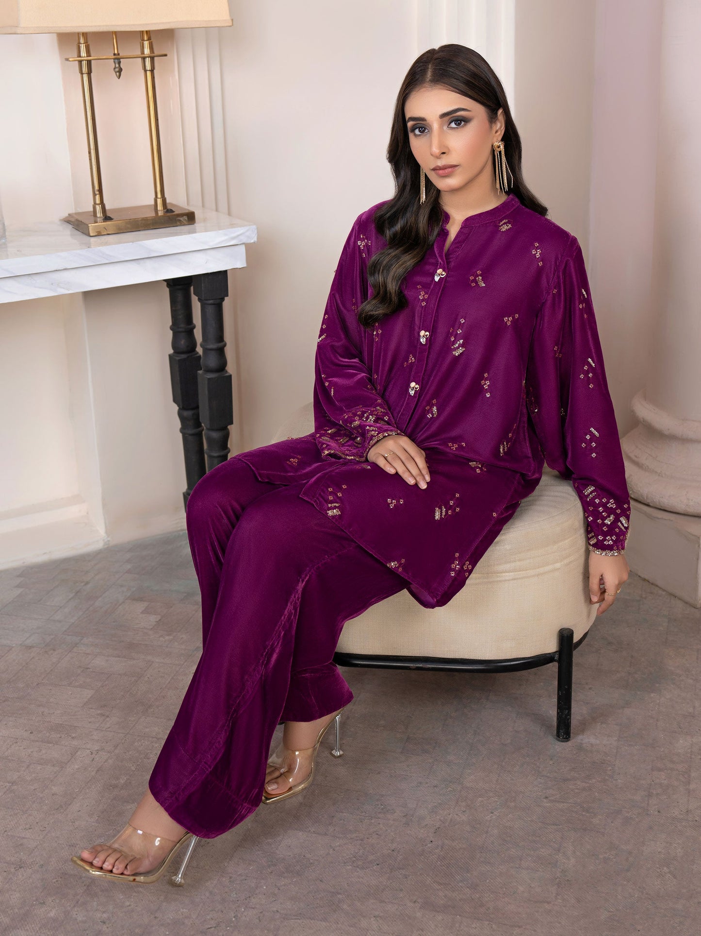 2 Piece Velvet Suit-Embroidered(Pret)