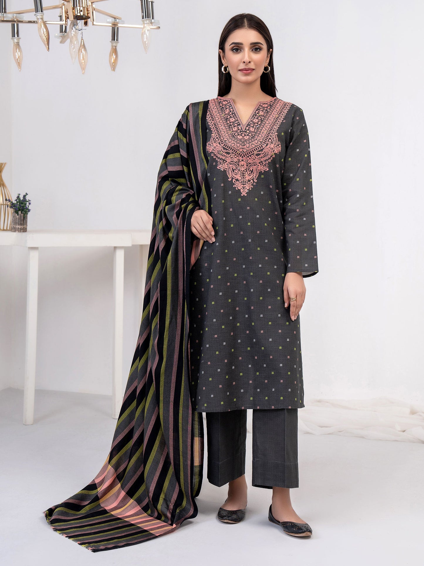 3 Piece Khaddar Suit-Embroidered (Unstitched)