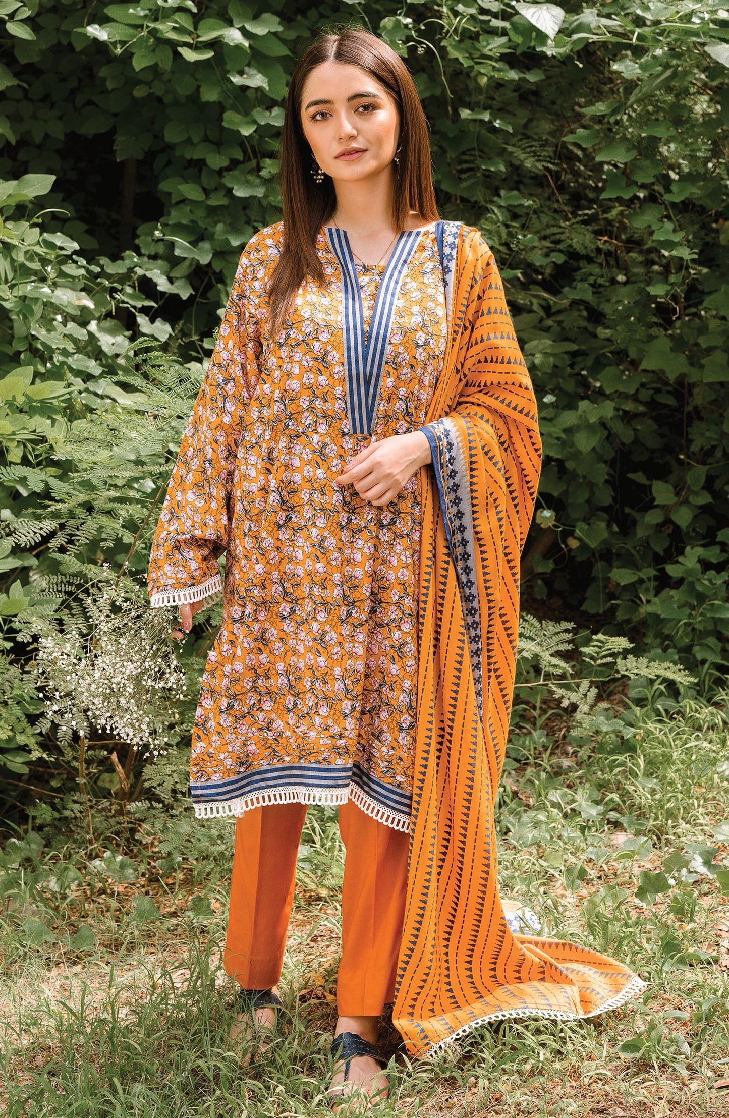 Orient - Unstitched 3 Piece Printed Linen Suit