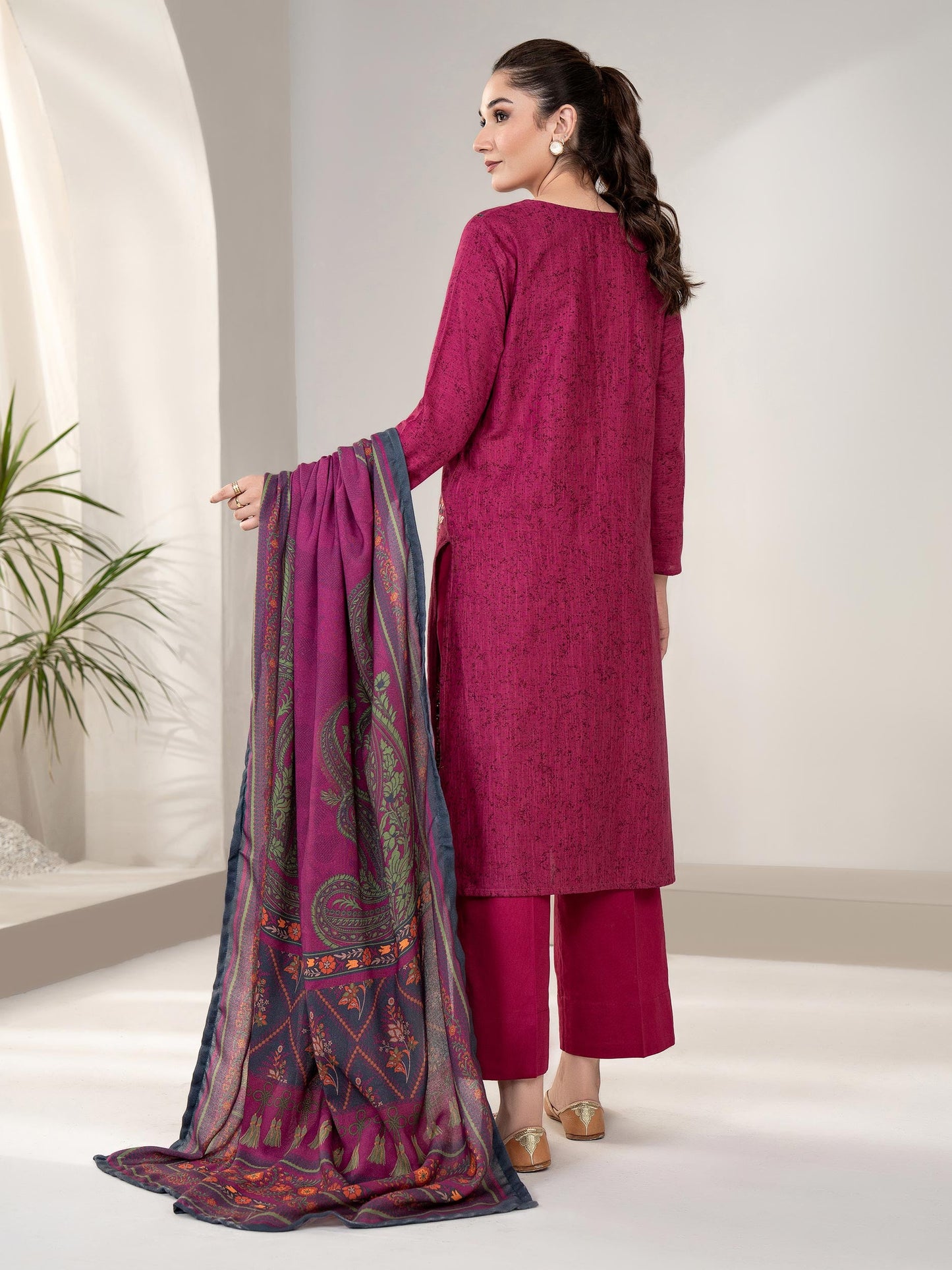 3 Piece Khaddar Suit-Embroidered(Unstitched)