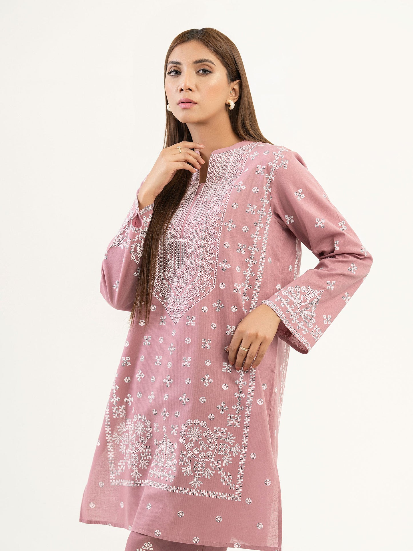 2 Piece Khaddar Suit-Embroidered(Pret)