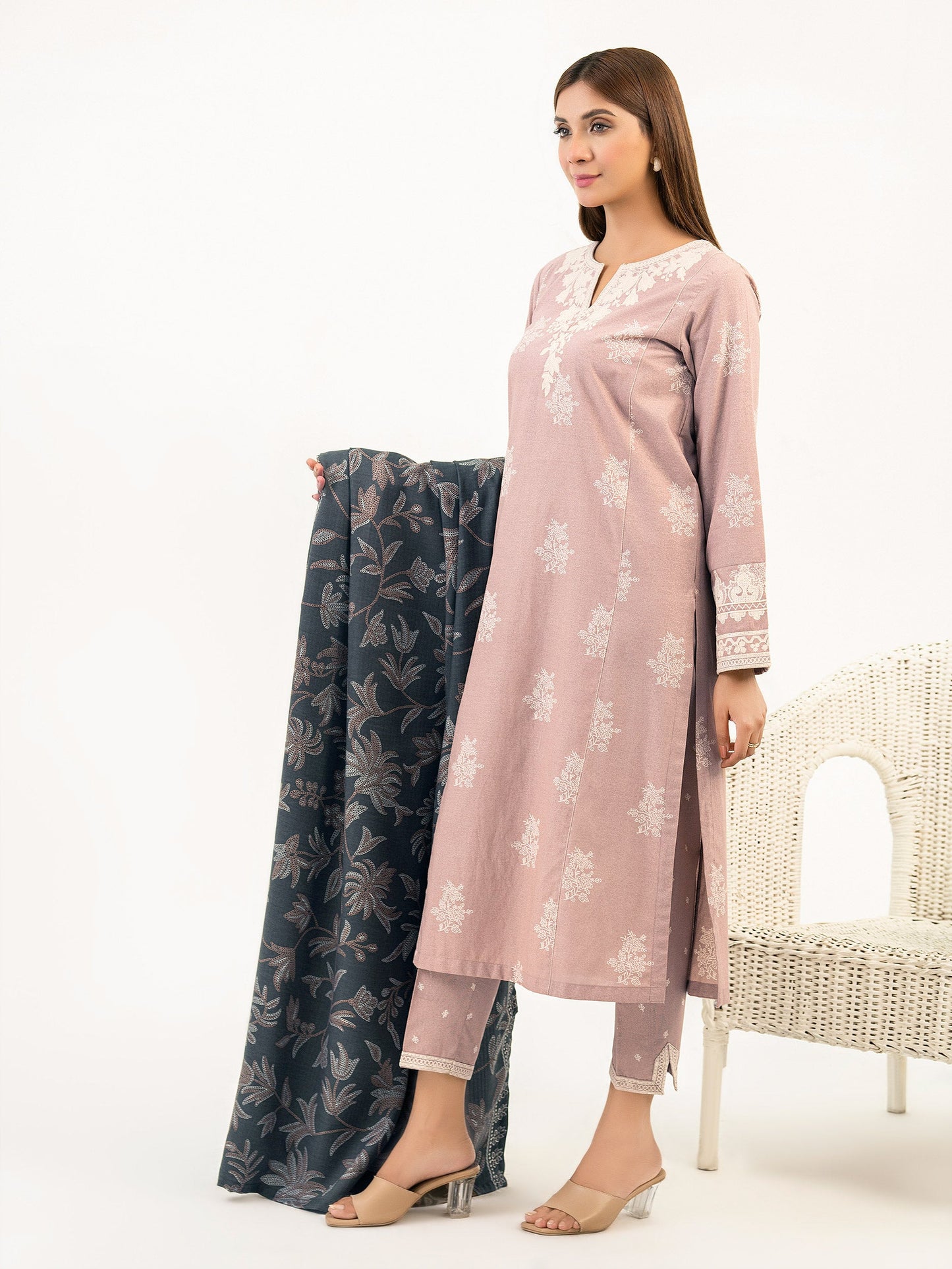 3 Piece Karandi Suit-Embroidered (Pret)