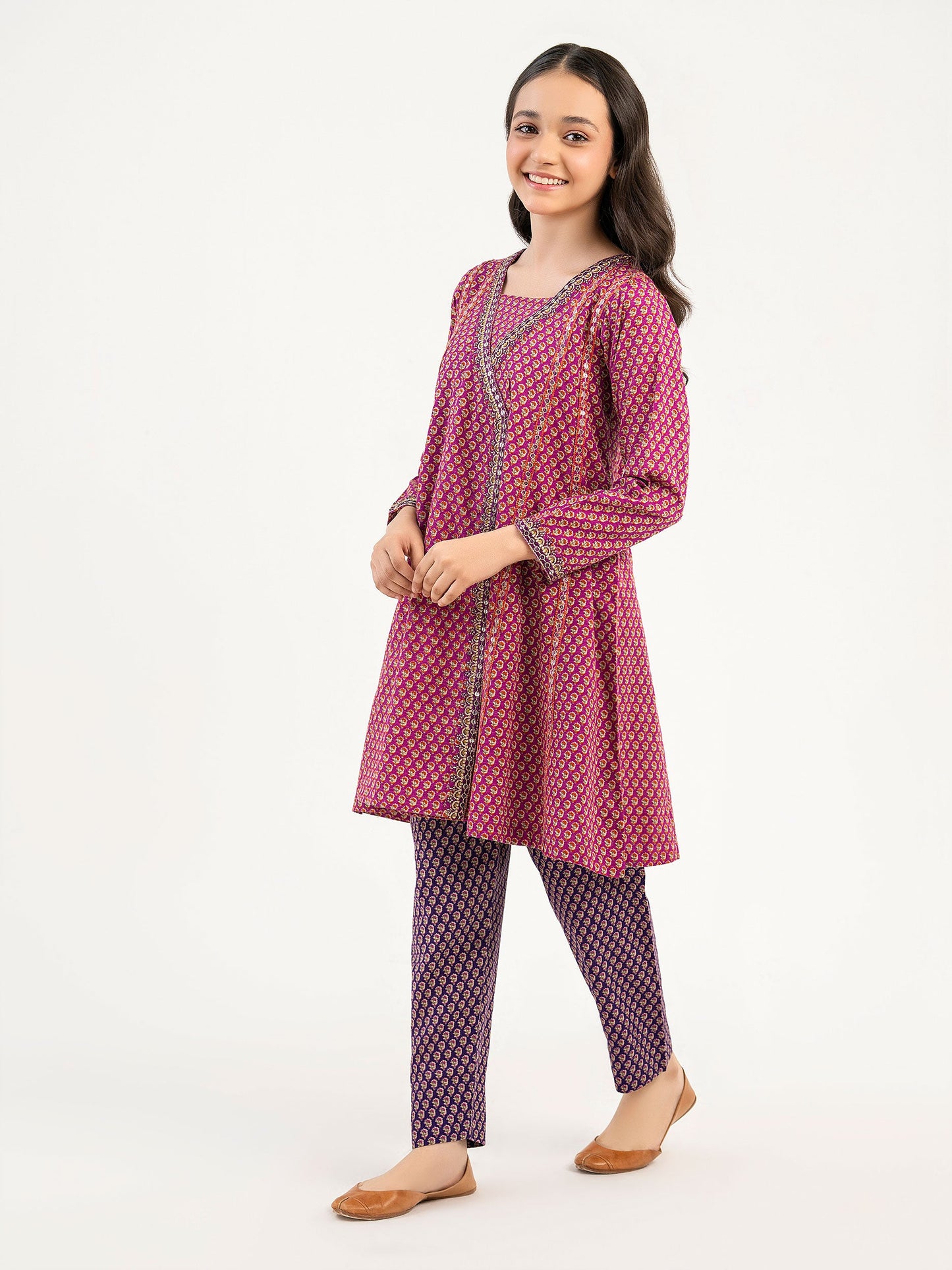 2 Piece Khaddar Suit-Embroidered (Pret)