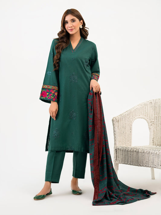 3 Piece Khaddar Suit-Embroidered(Pret)