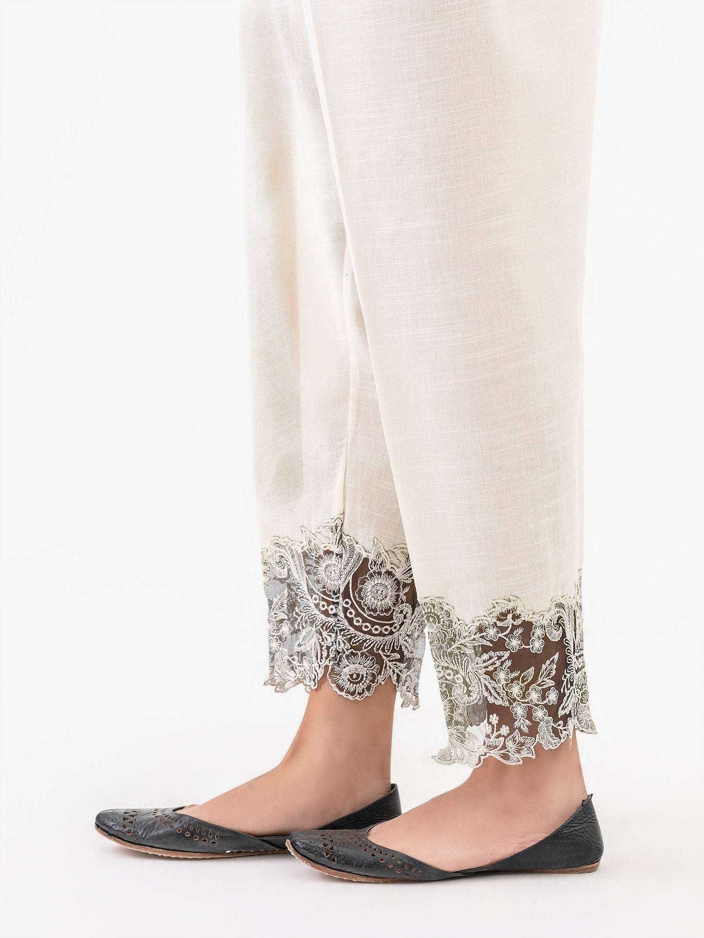 Embroidered Khaddar Trouser (Pret)