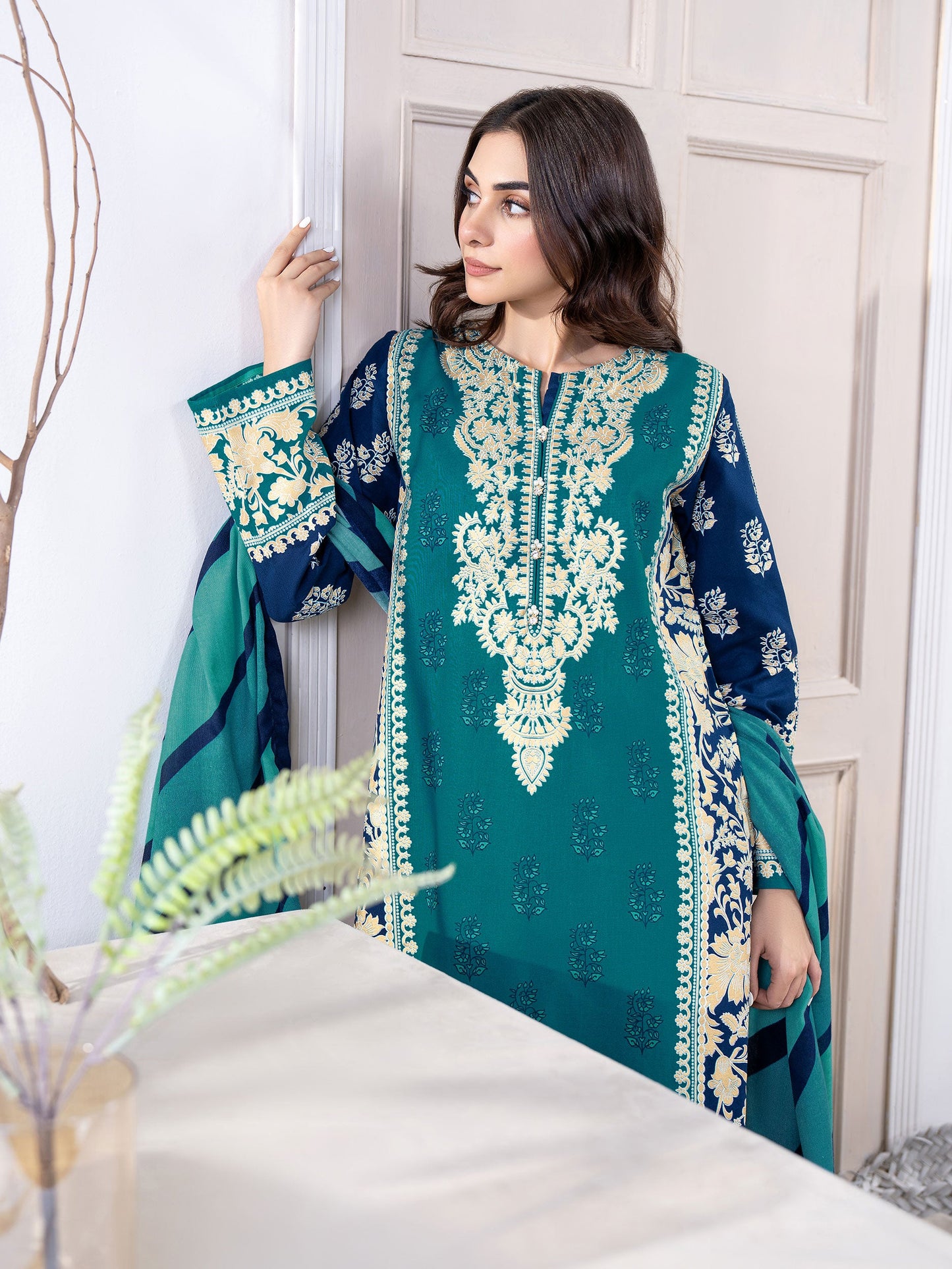 2 Piece Khaddar Suit-Paste Print(Unstitched)