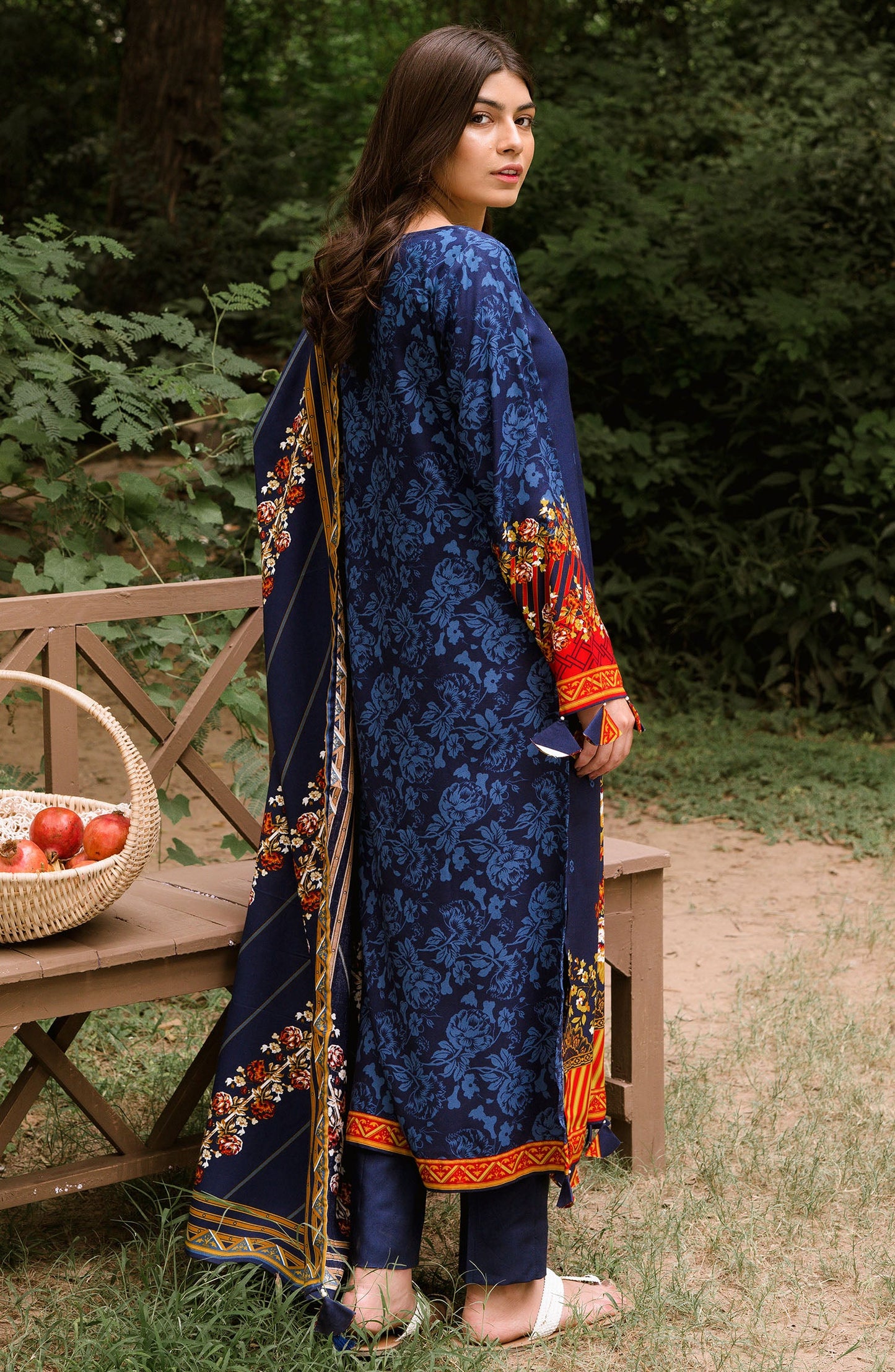 Orient - Unstitched 3 Piece Embroidered Linen Suit