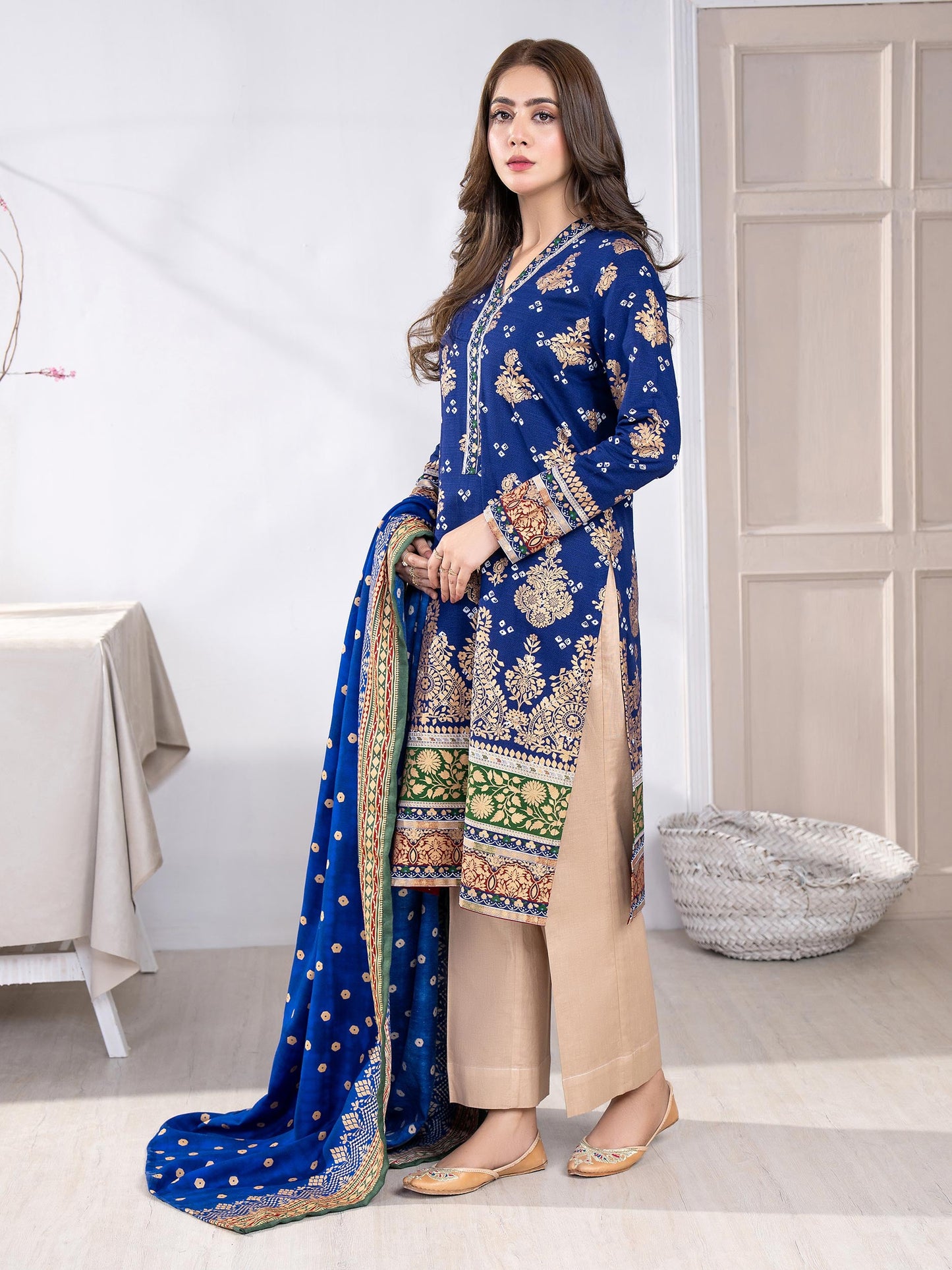 2 Piece Khaddar Suit-Paste Print(Unstitched)