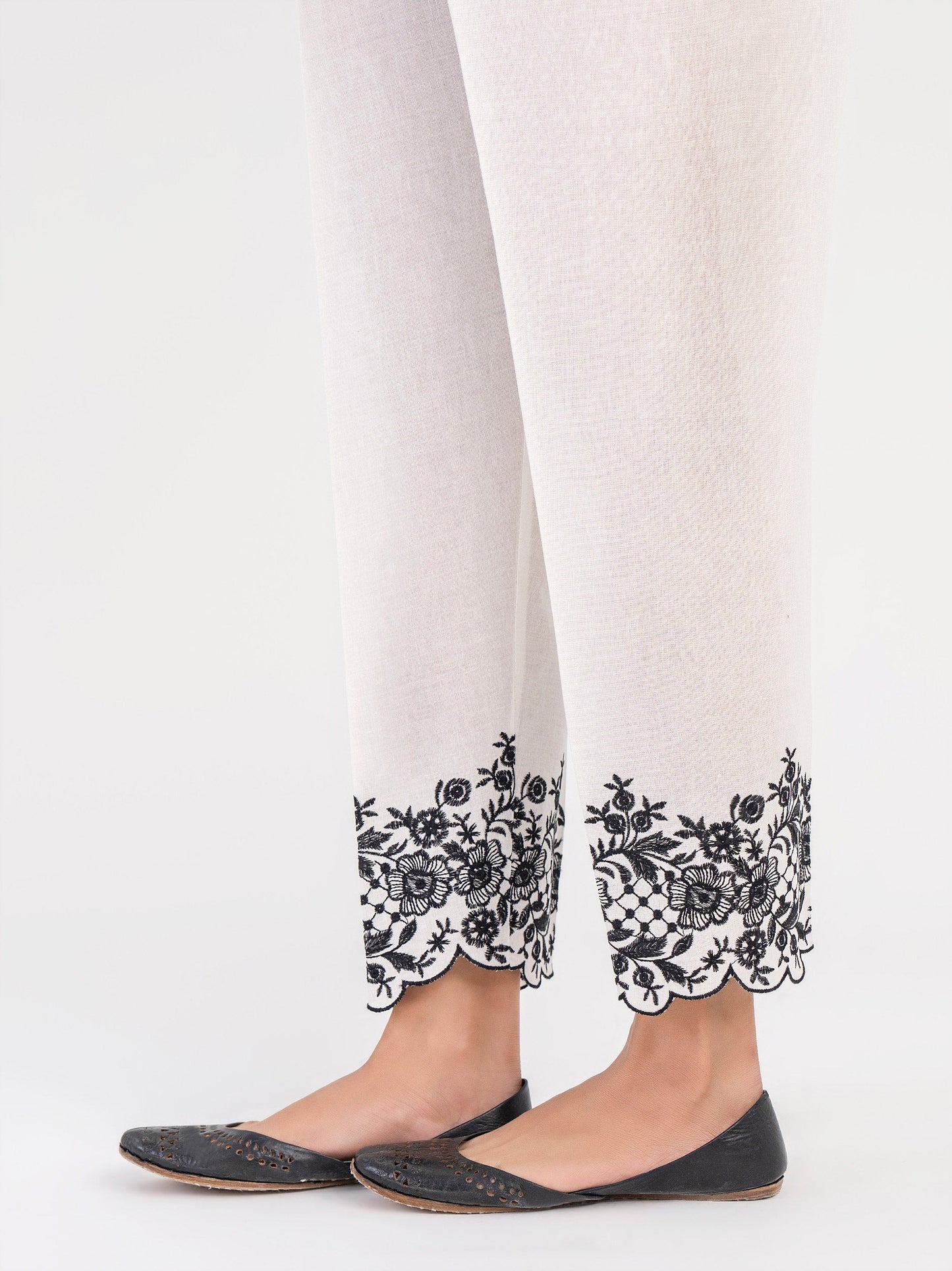 Embroidered Khaddar Trouser (Pret)