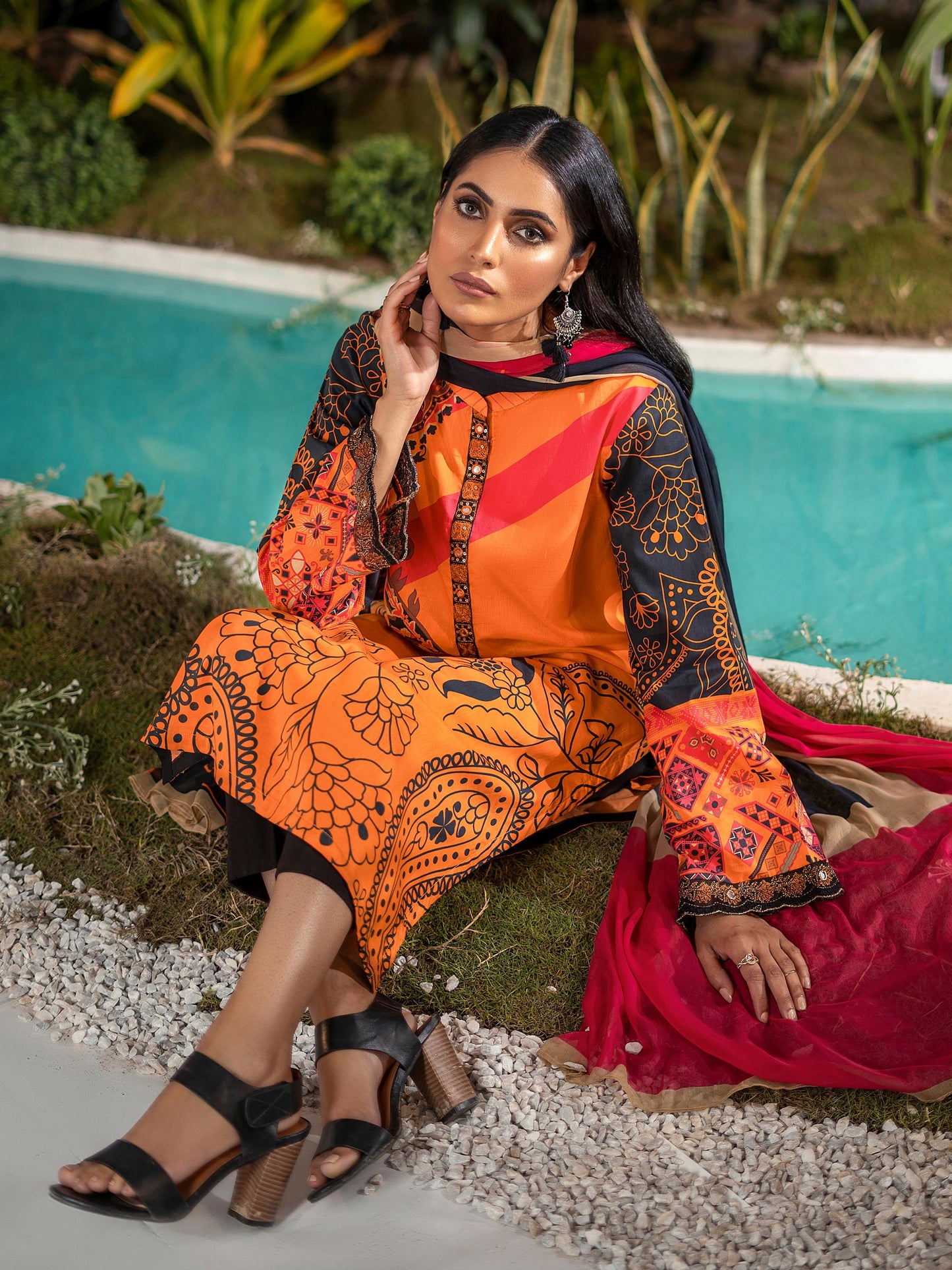 Limelight - 2 Piece Lawn Suit-Embroidered (Unstitched)