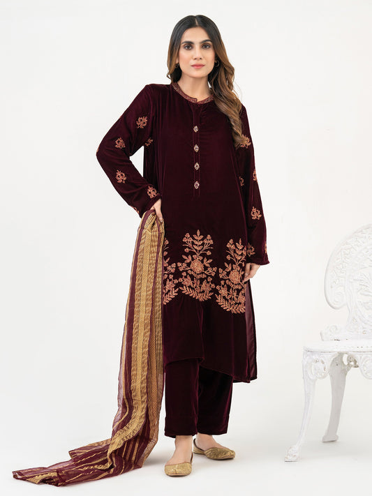 3 Piece Velvet Suit-Embroidered (Pret)