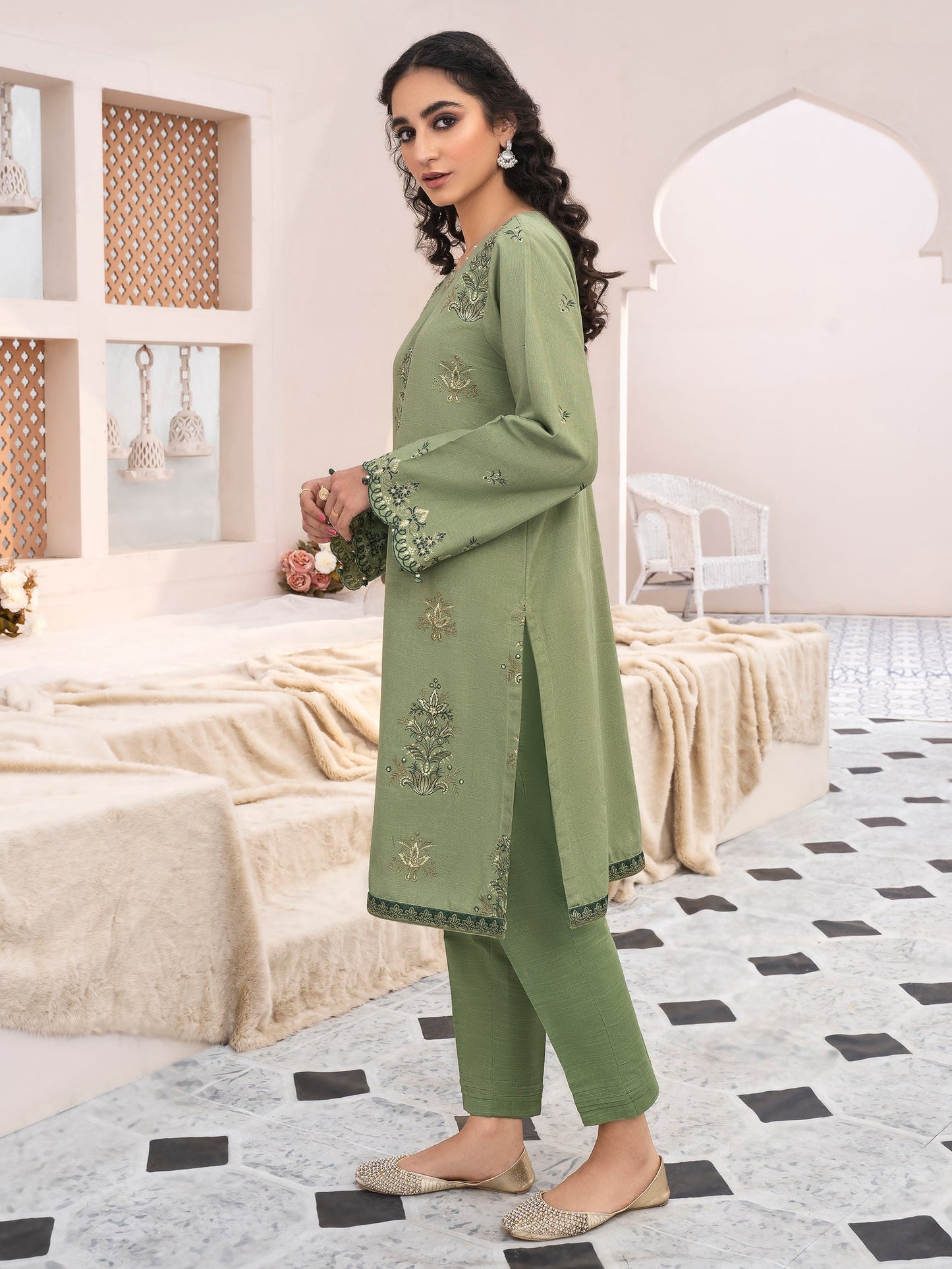 2 Piece Embroidered Khaddar Suit