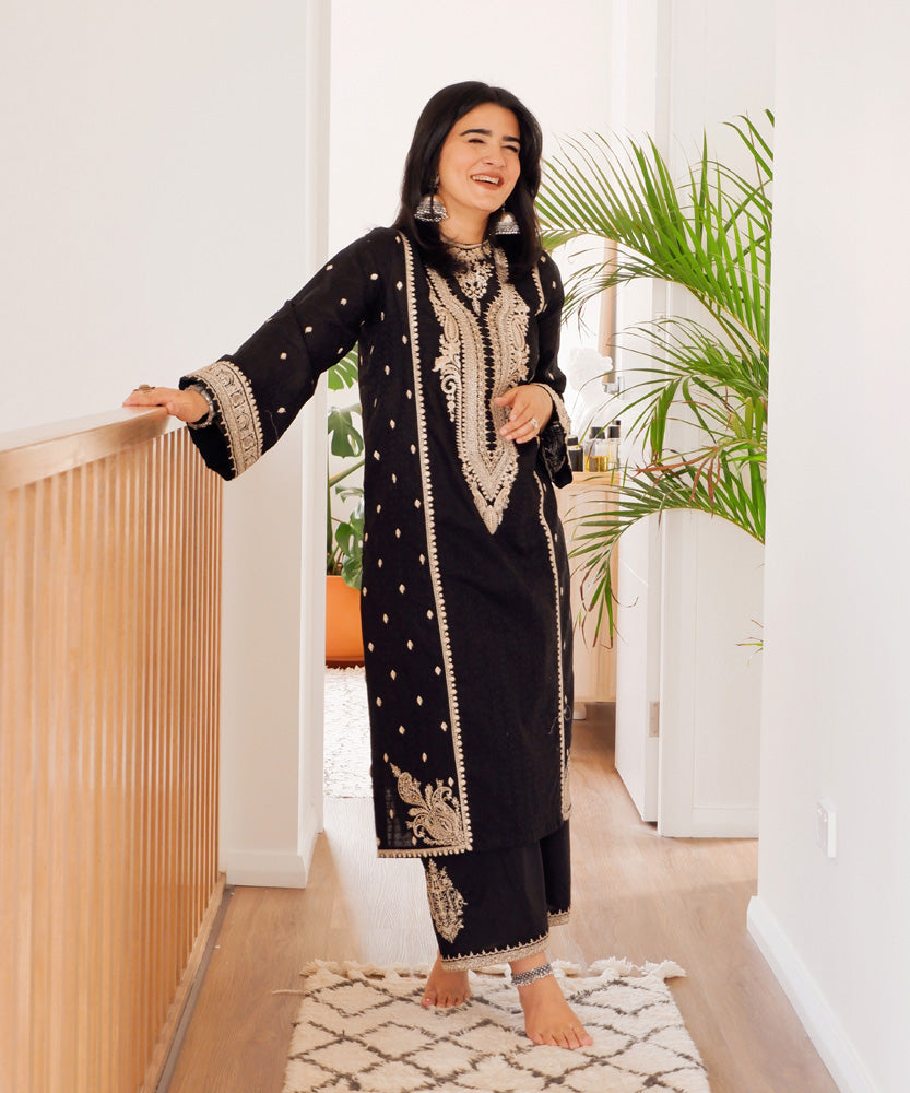 Sapphire - Embroidered Jacquard Shirt