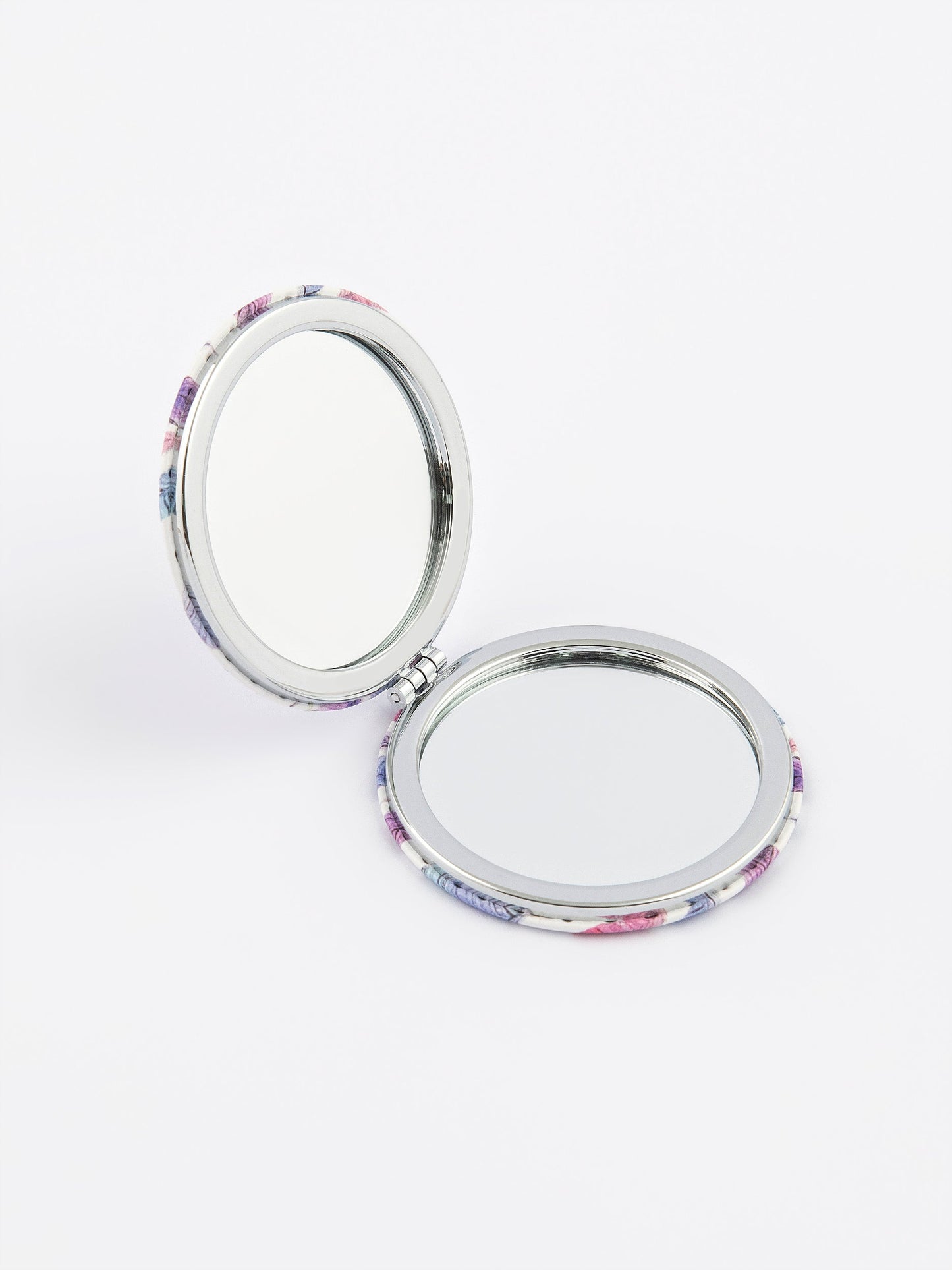 Feathery Compact Mirror