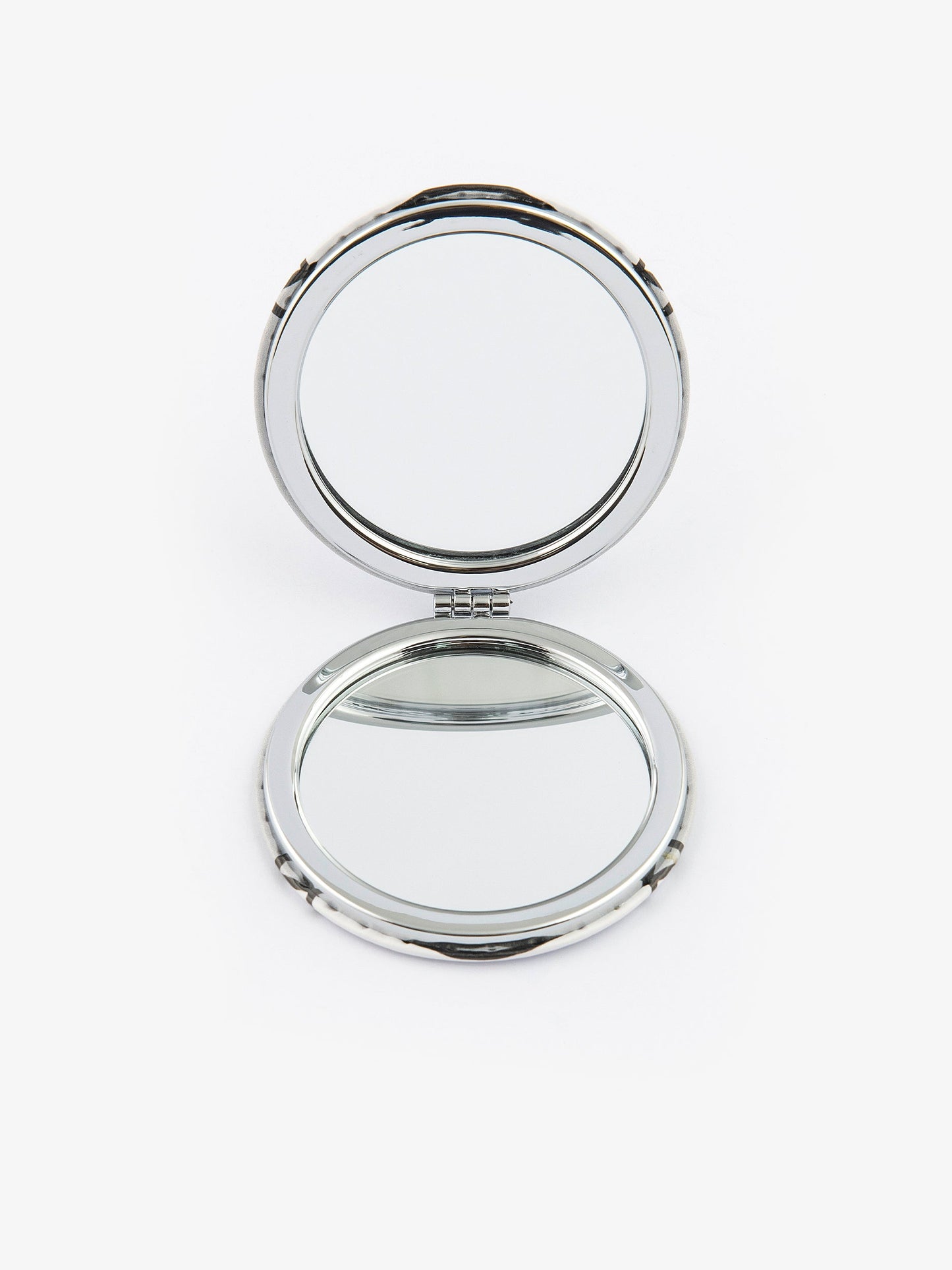 Animated Compact Mirror