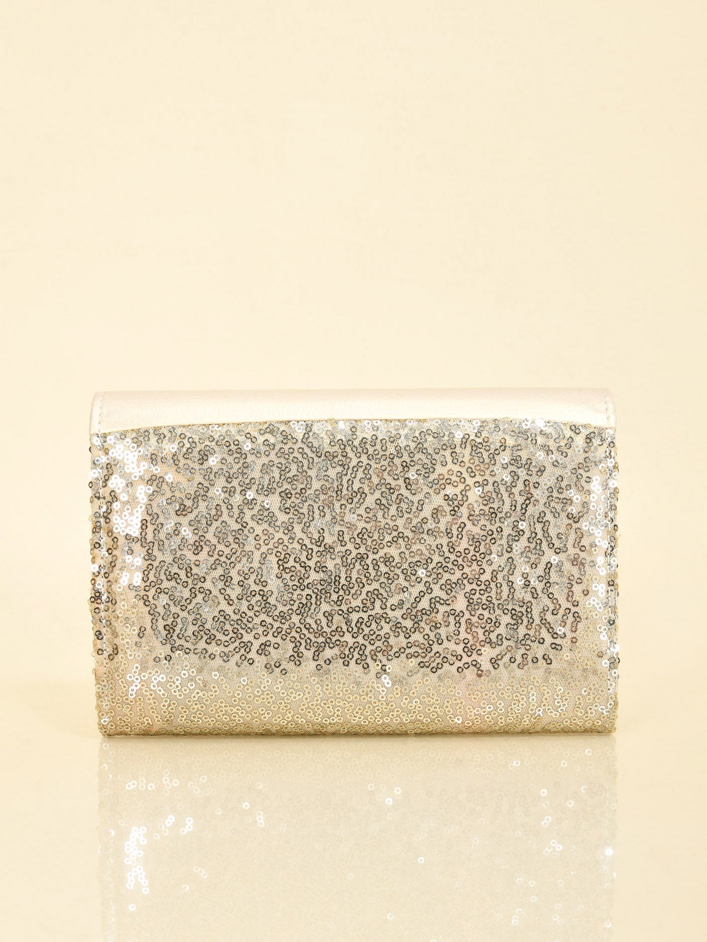 Limelight - Embellished Clutch