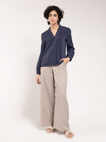 Limelight - Plain Pleated Top