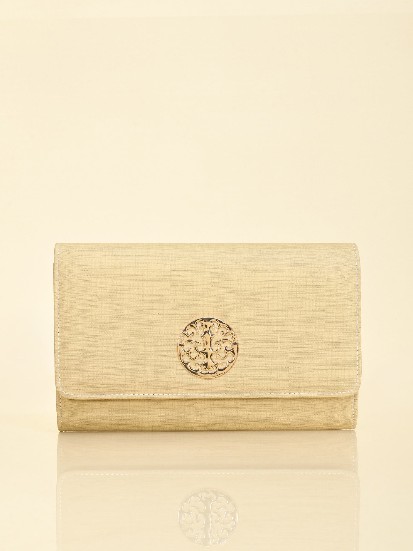 Limelight - Metal Logo Clutch