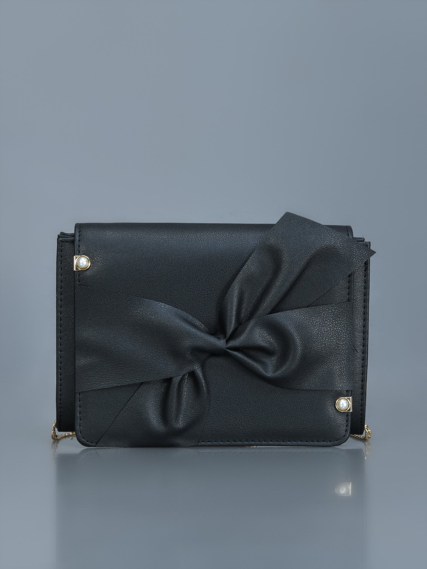 Limelight - Bowtie Clutch