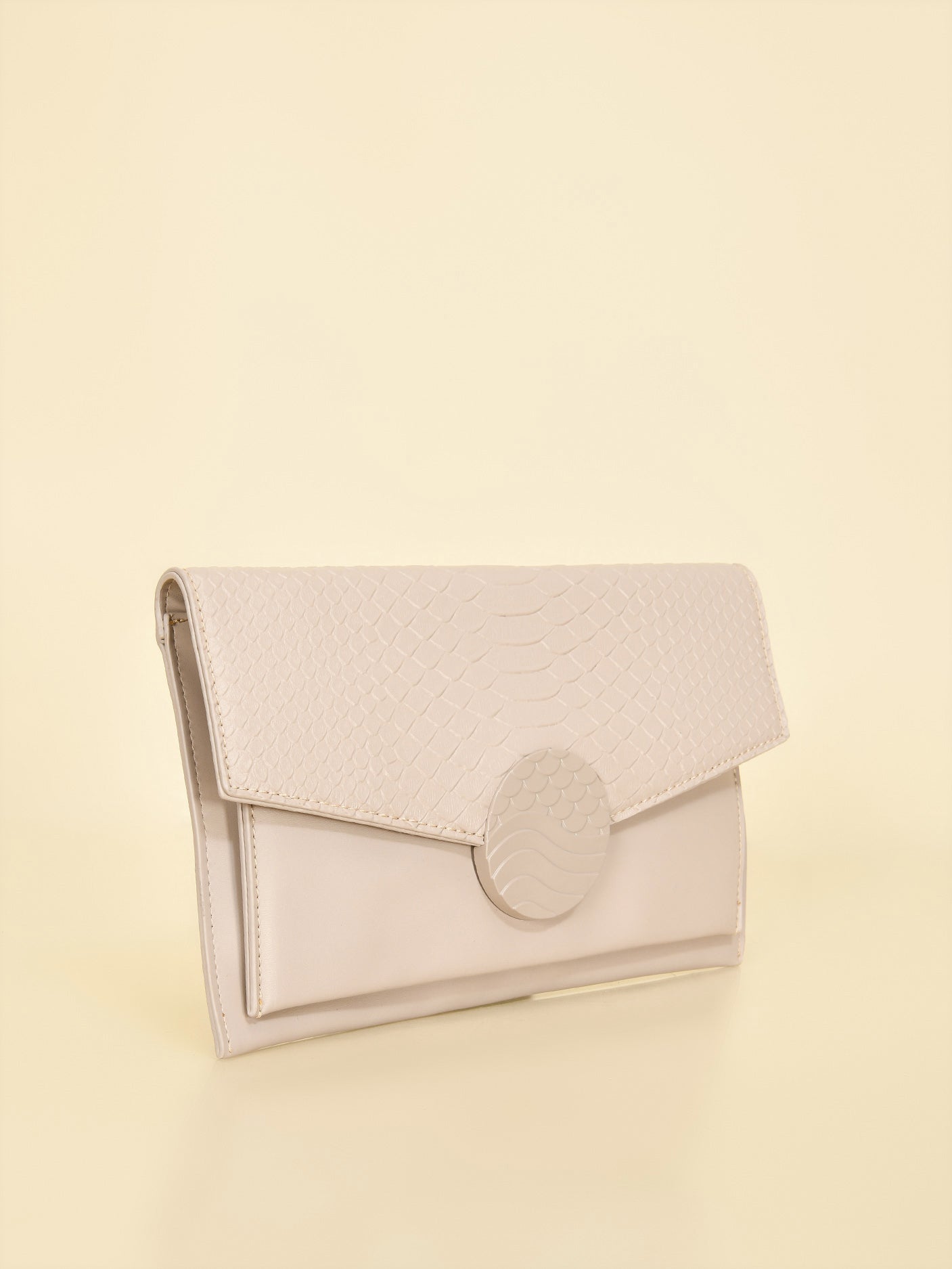 Limelight - Scale Patterened Clutch