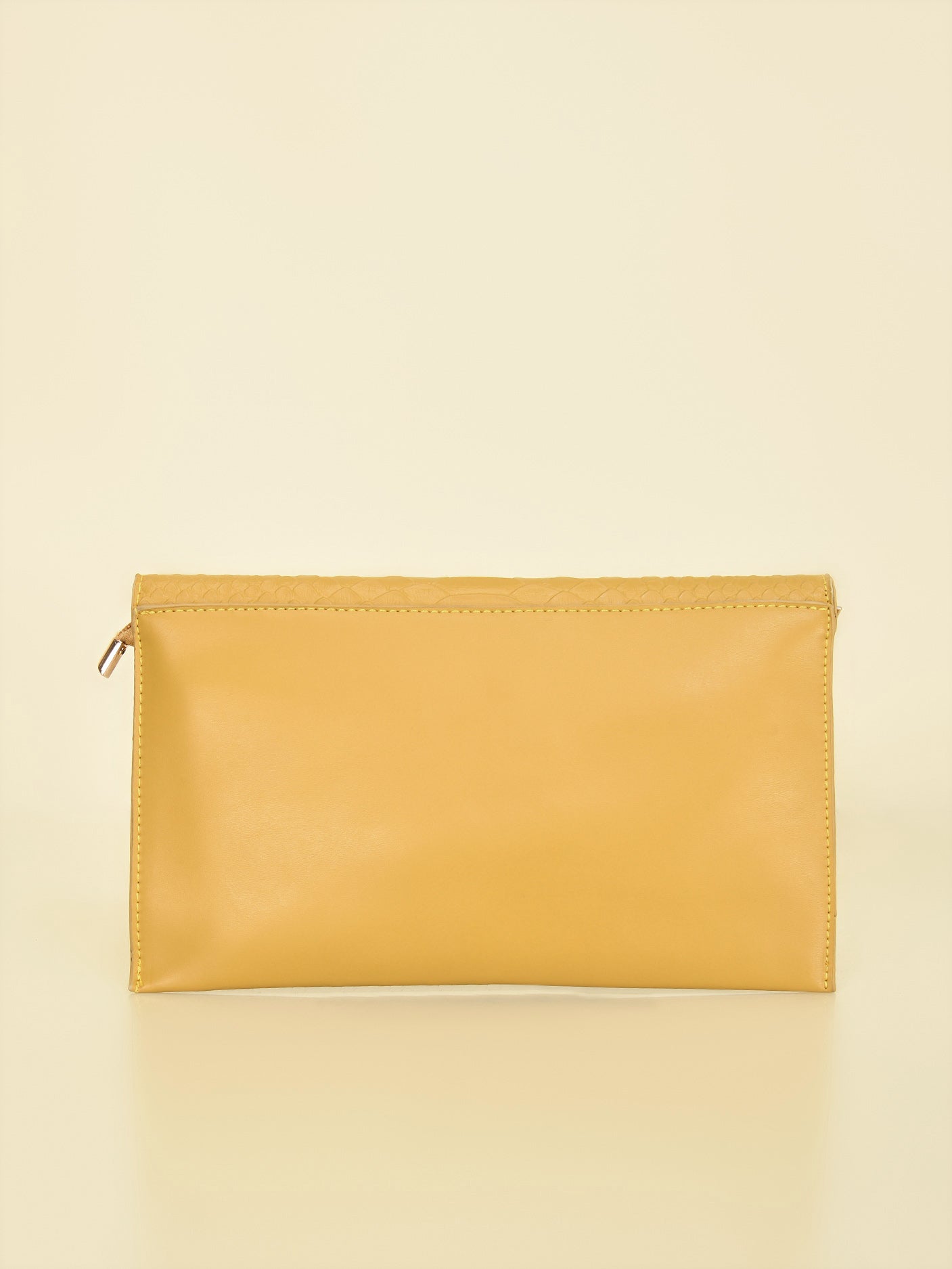 Limelight - Scale Patterened Clutch