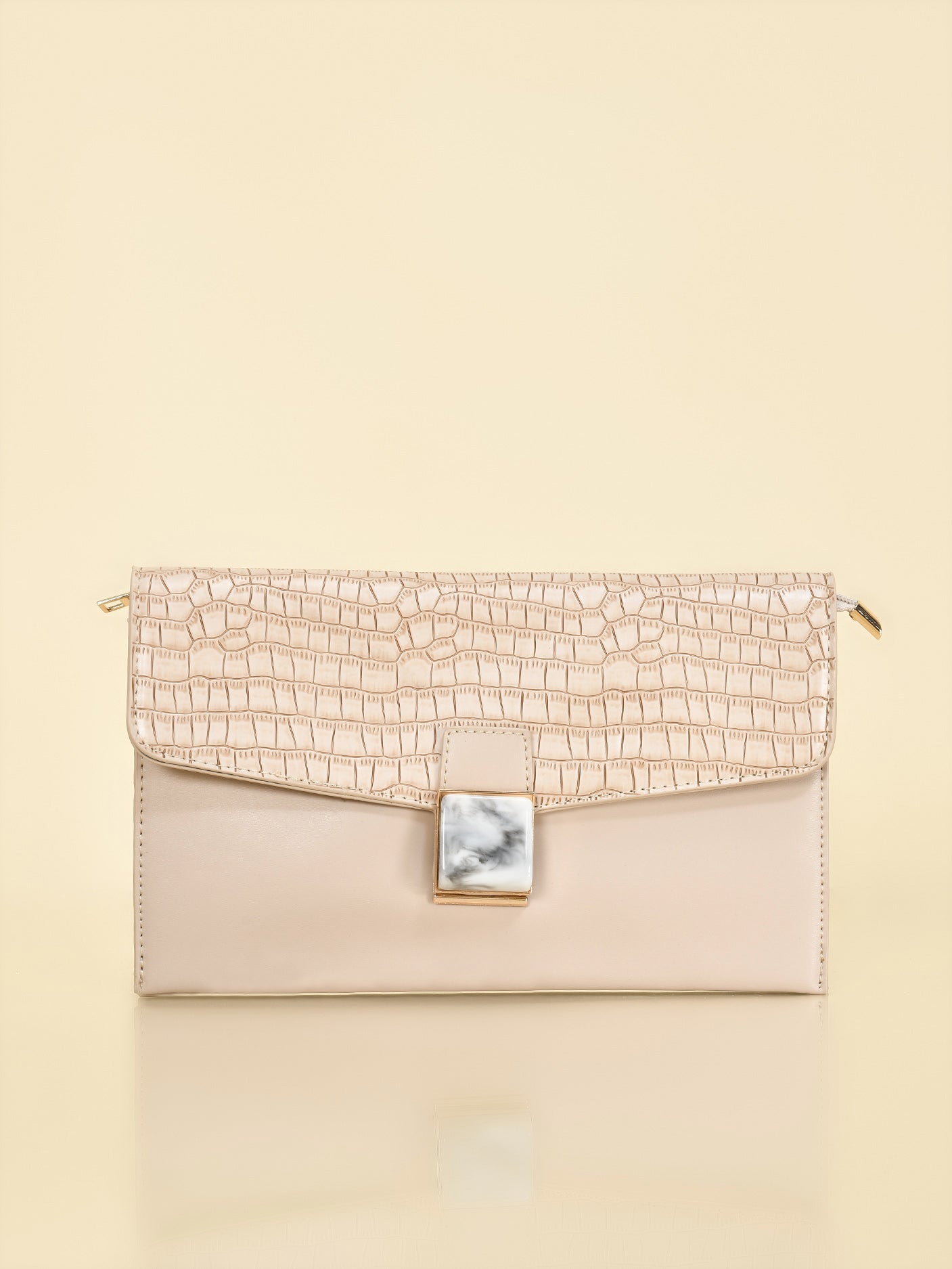 Limelight - Marble Detail Clutch