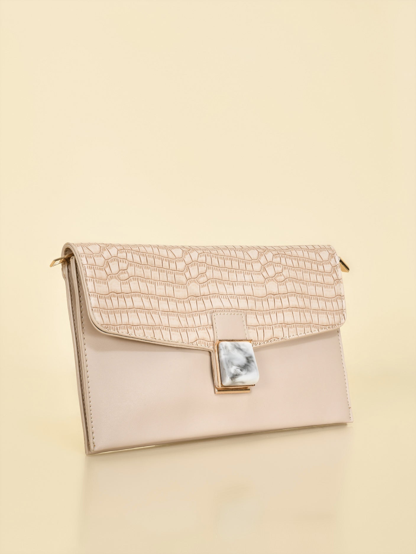 Limelight - Marble Detail Clutch