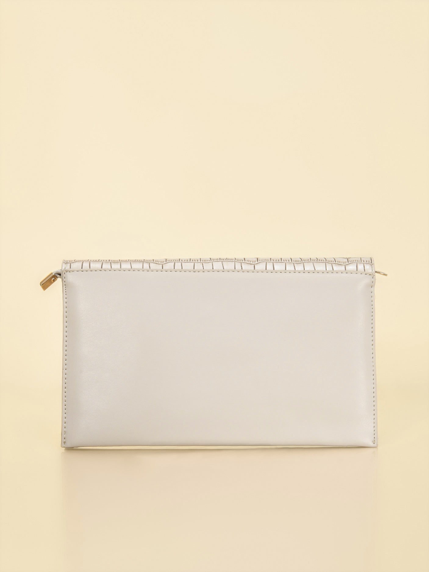 Limelight - Marble Detail Clutch