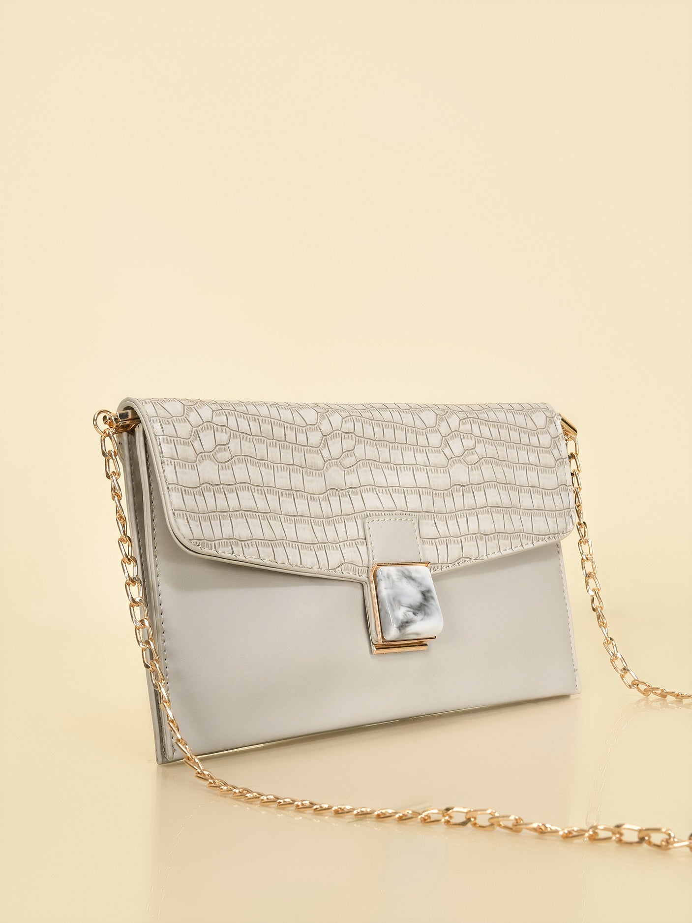 Limelight - Marble Detail Clutch