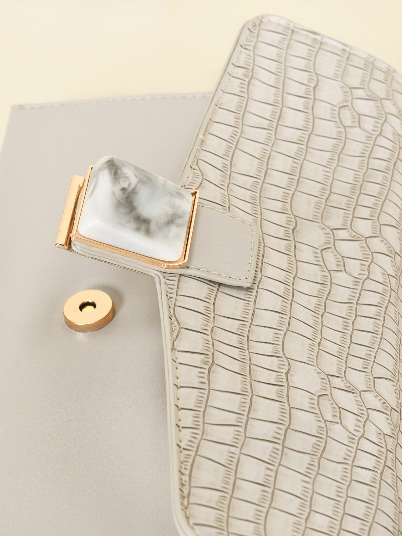 Limelight - Marble Detail Clutch