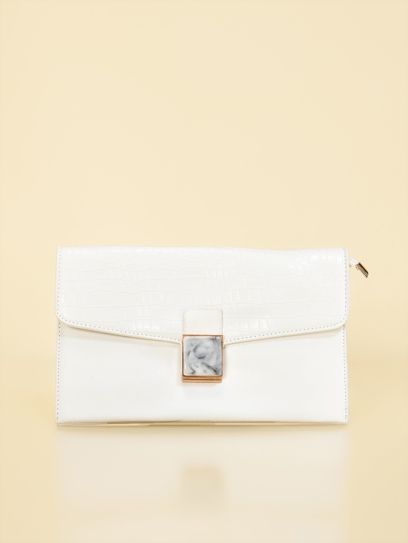 Limelight - Marble Detail Clutch