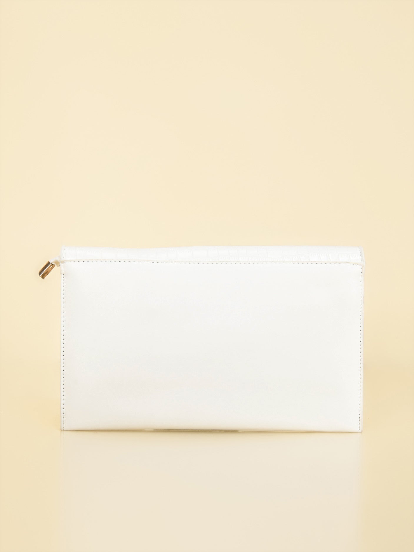 Limelight - Marble Detail Clutch