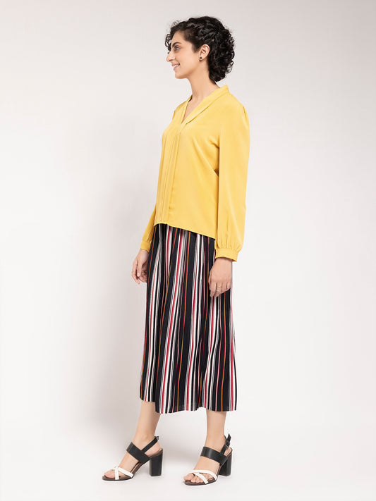 Limelight - Plain Pleated Top