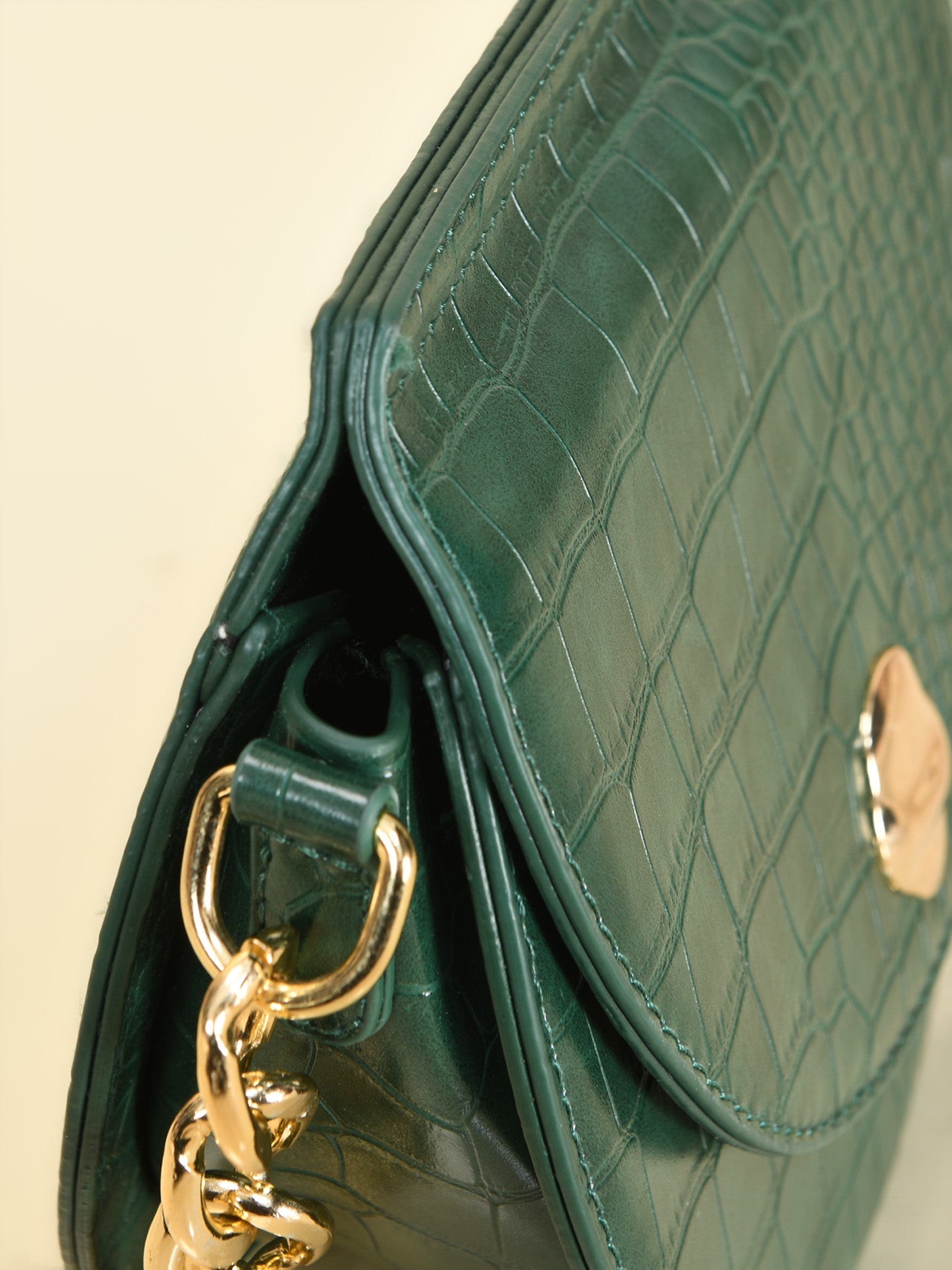 Limelight - Chunky Gold Chain Handbag